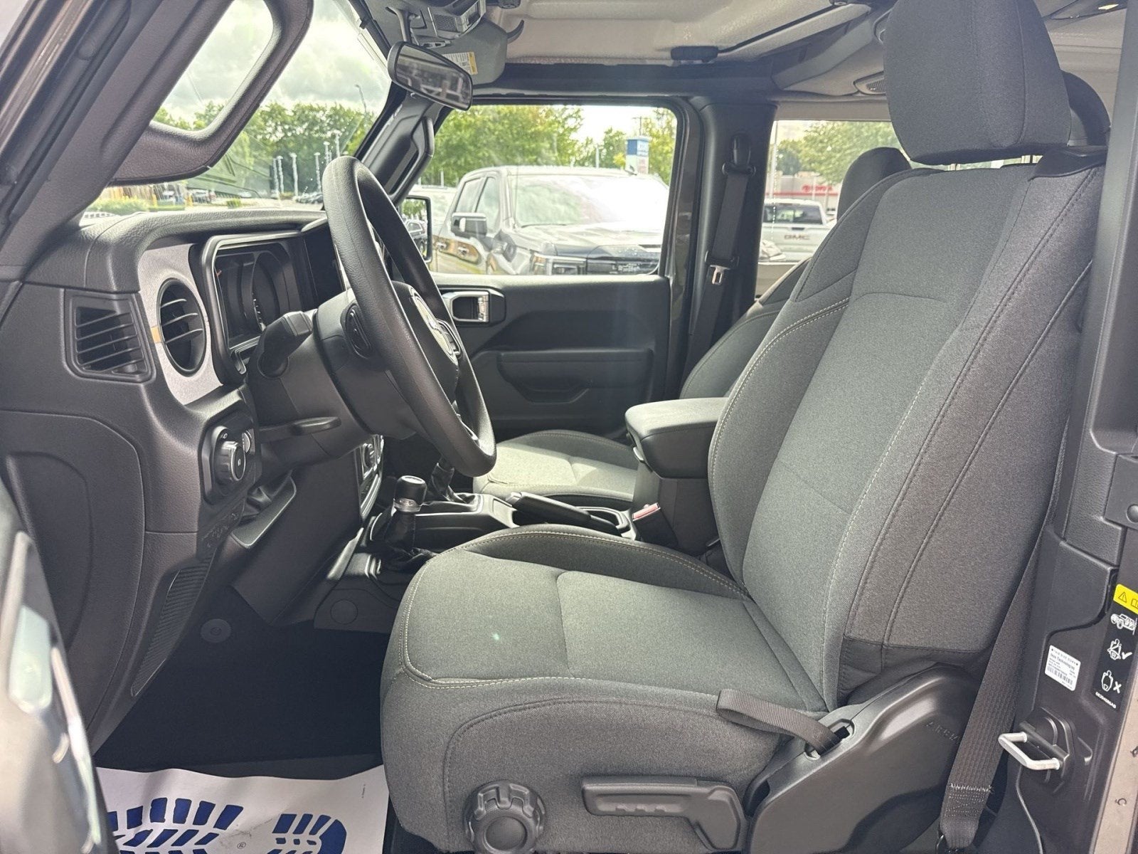 2025 Jeep Wrangler 2-Door Sport 4x4