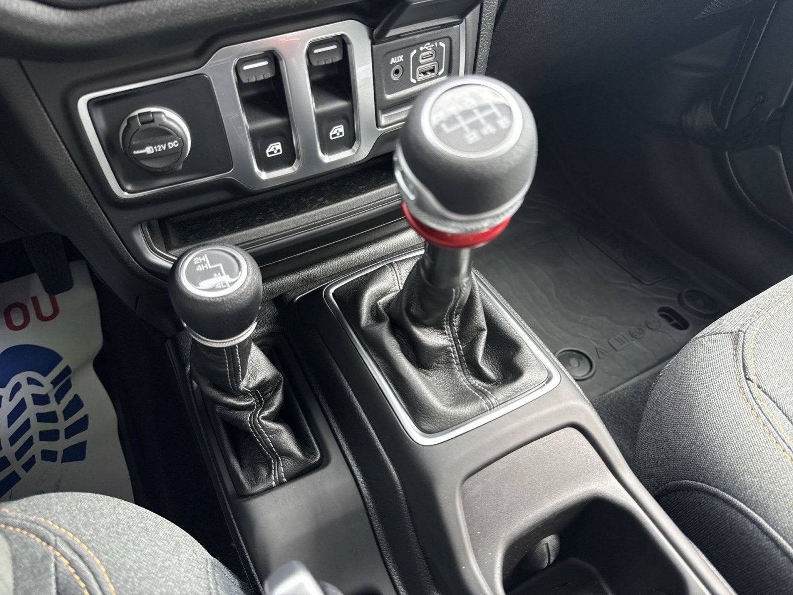 2025 Jeep Wrangler 2-Door Sport 4x4