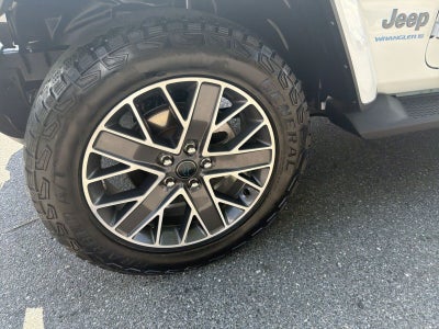 2024 Jeep Wrangler 4xe Summit 4xe