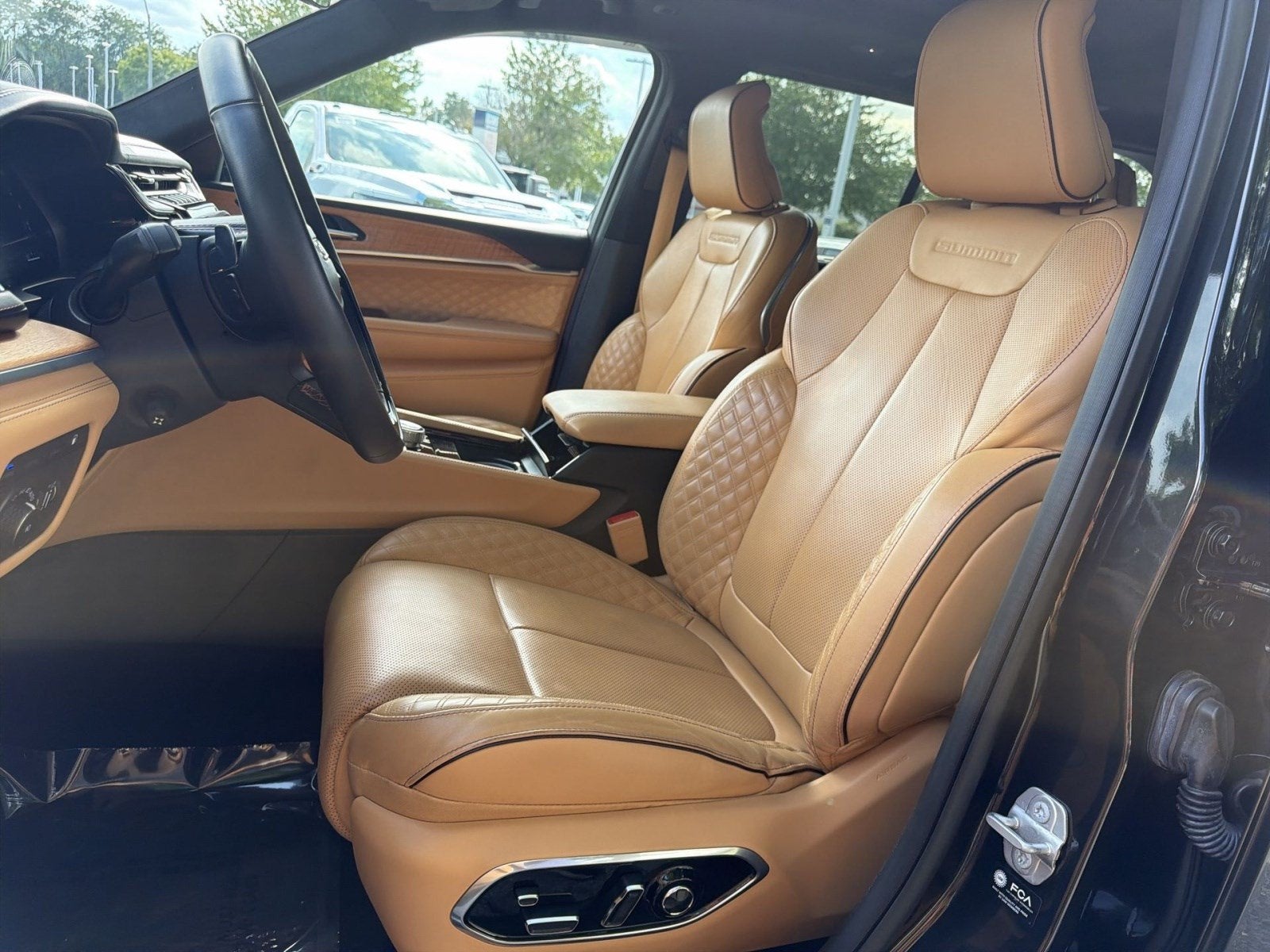 2023 Jeep Grand Cherokee 4xe Summit Reserve
