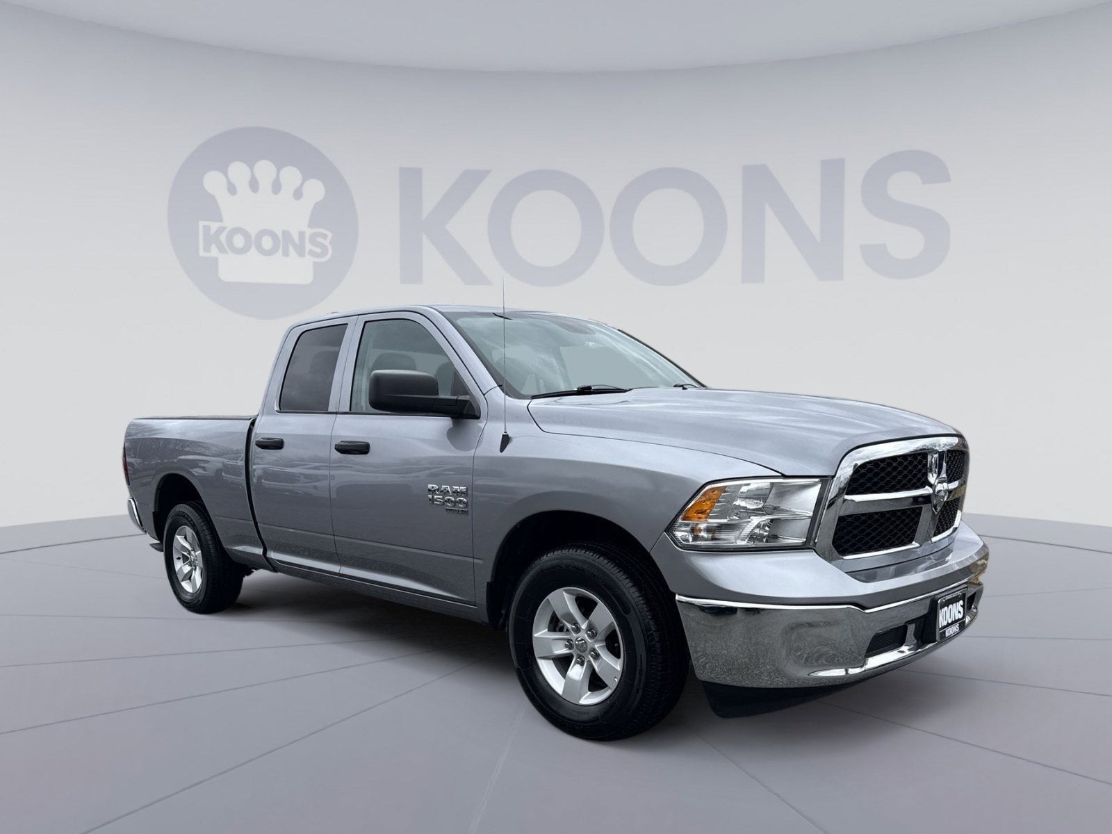 2024 RAM 1500 Classic SLT