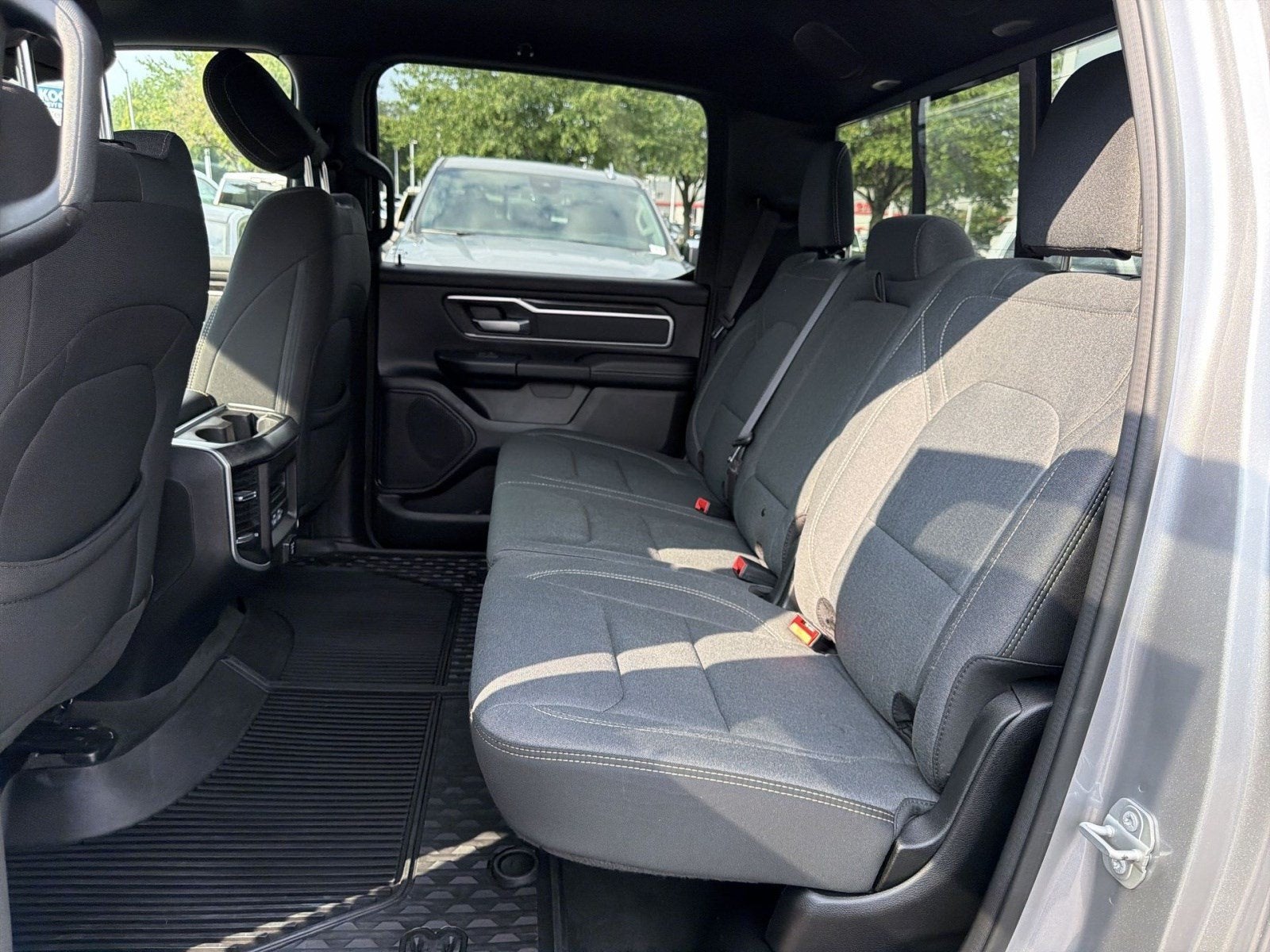 2021 RAM 1500 Big Horn Crew Cab 4x4 5'7" Box