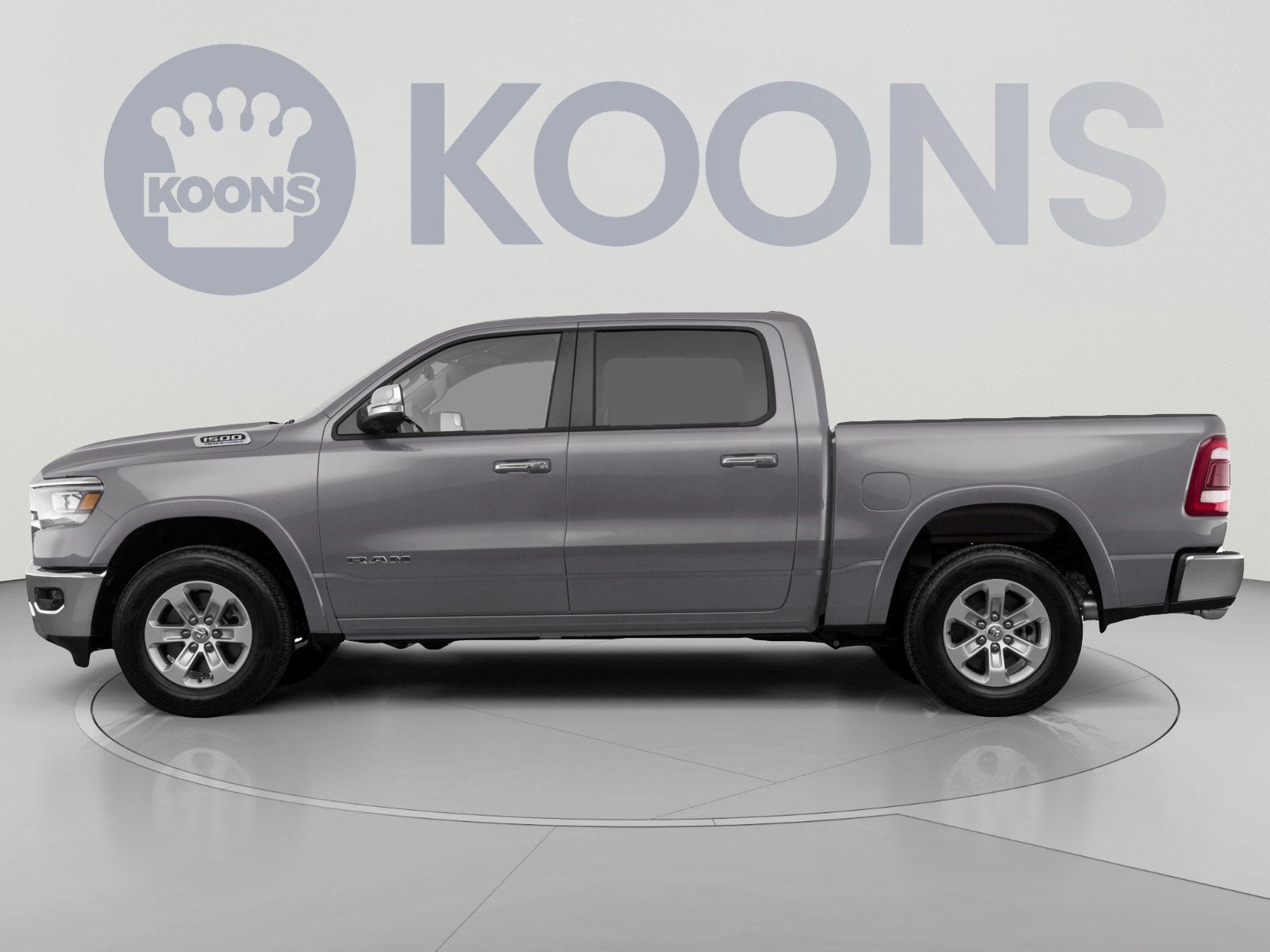 2022 RAM 1500 Laramie Crew Cab 4x4 5'7" Box
