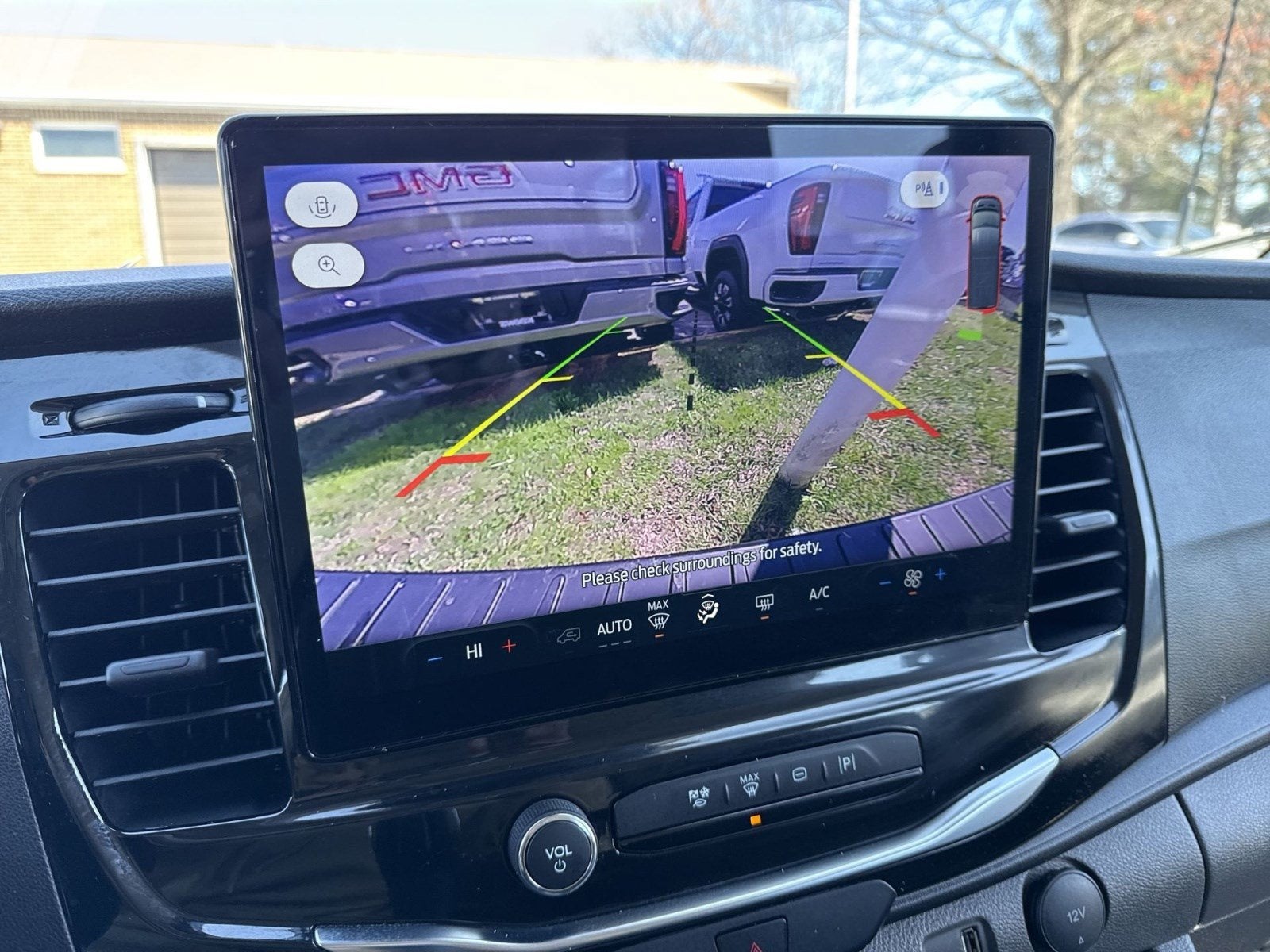 2024 Ford Transit Passenger Wagon XL