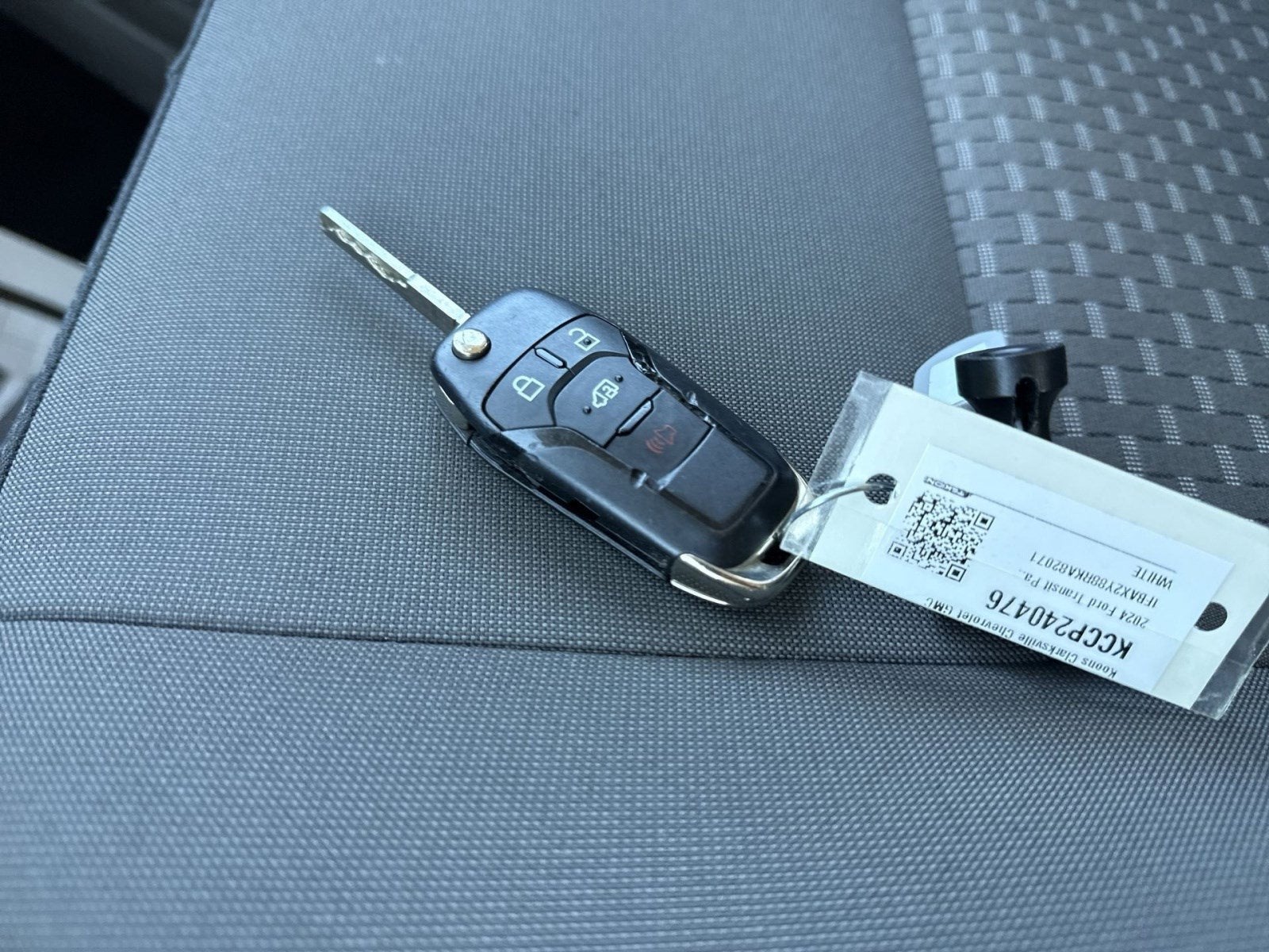 2024 Ford Transit Passenger Wagon XL