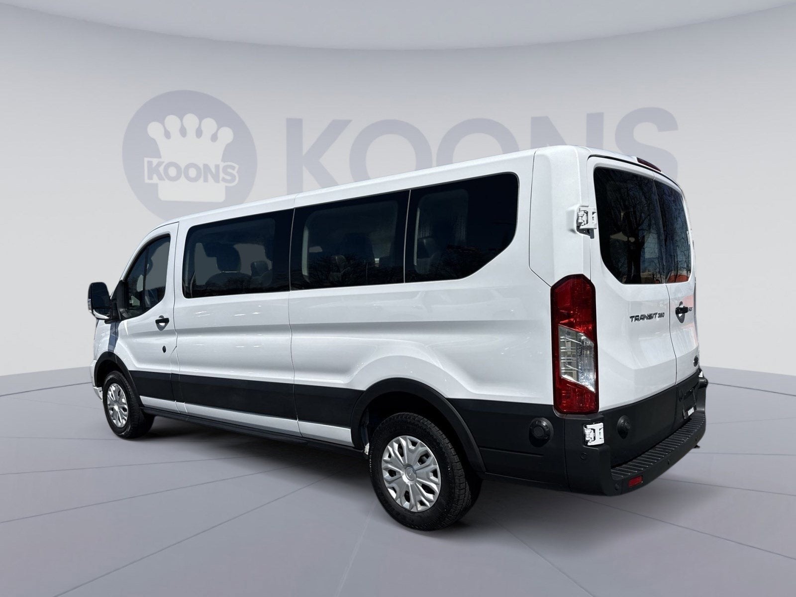 2024 Ford Transit Passenger Wagon XL