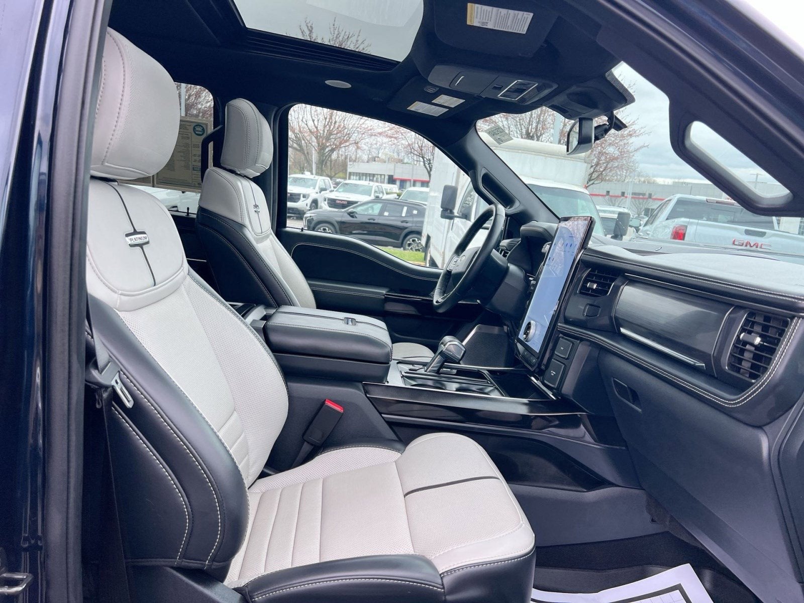 2023 Ford F-150 Lightning Pro