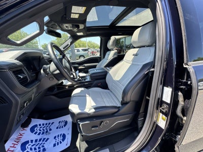 2025 Ford F-150 Lightning Platinum
