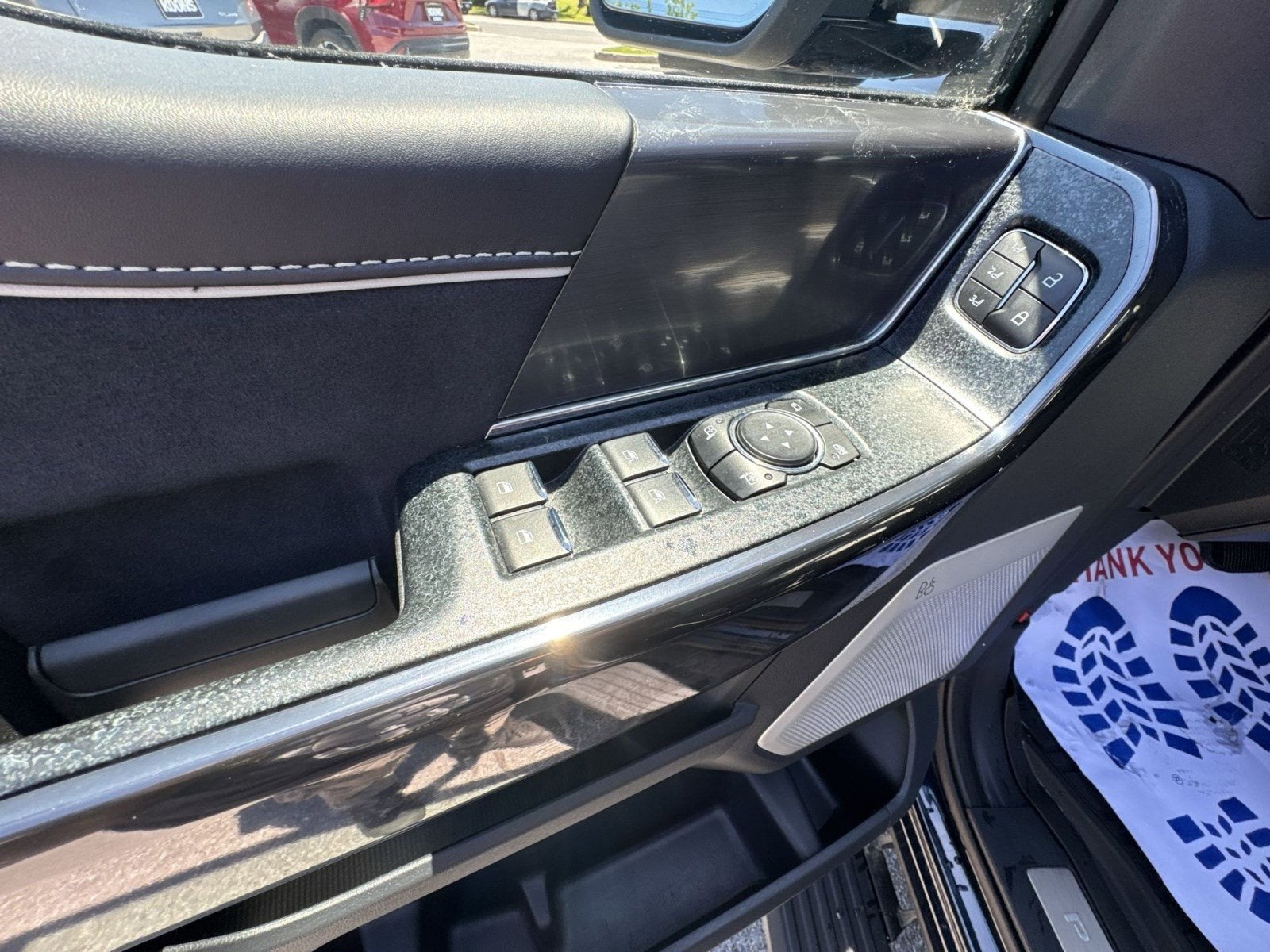 2025 Ford F-150 Lightning Platinum