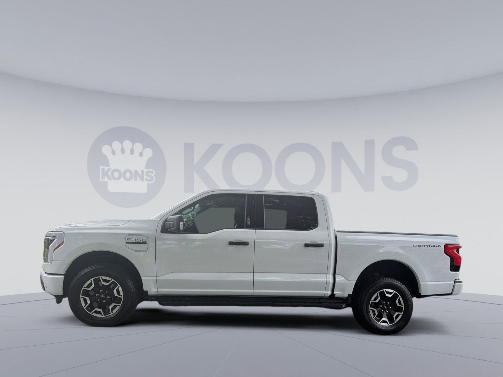 2022 Ford F-150 Lightning Pro