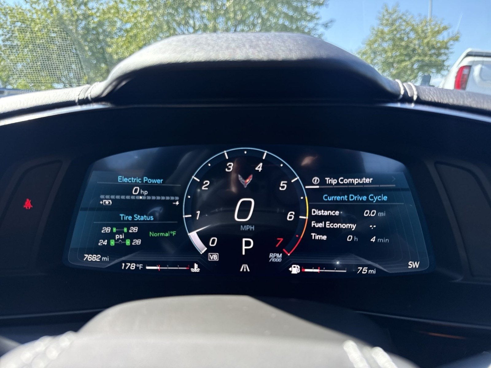 2025 Chevrolet Corvette E-Ray 2LZ