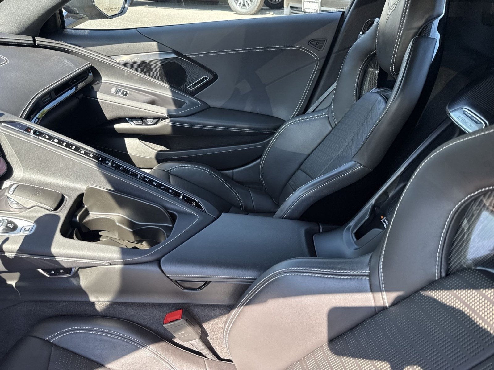 2025 Chevrolet Corvette E-Ray 2LZ
