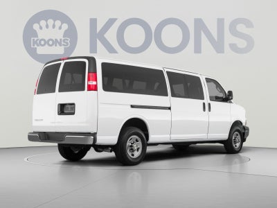 2024 Chevrolet Express Passenger 3500 1LT