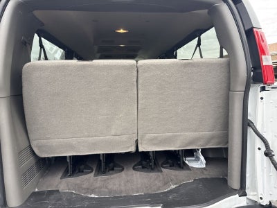 2024 Chevrolet Express Passenger 3500 1LT