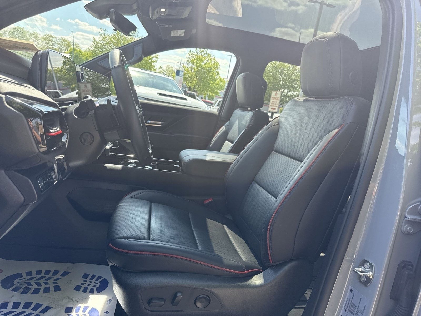 2025 Chevrolet Silverado EV RST - Max Range