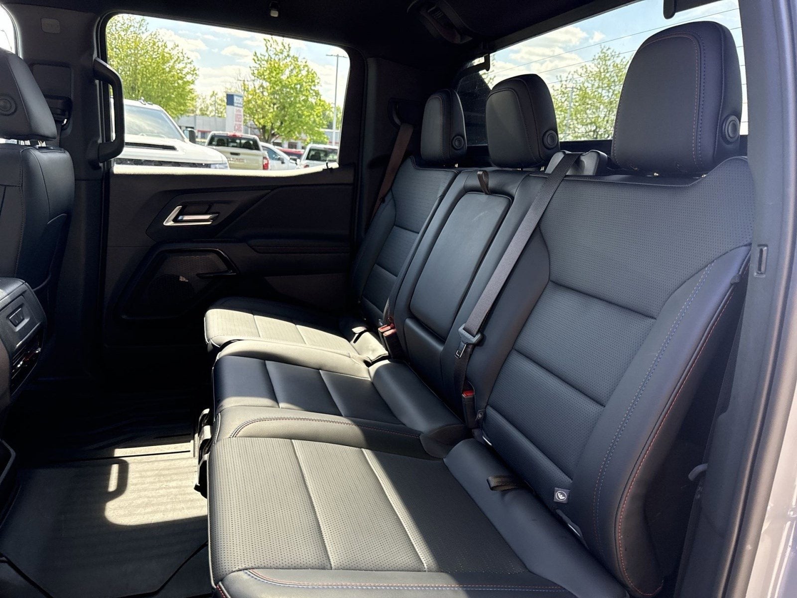 2025 Chevrolet Silverado EV RST - Max Range