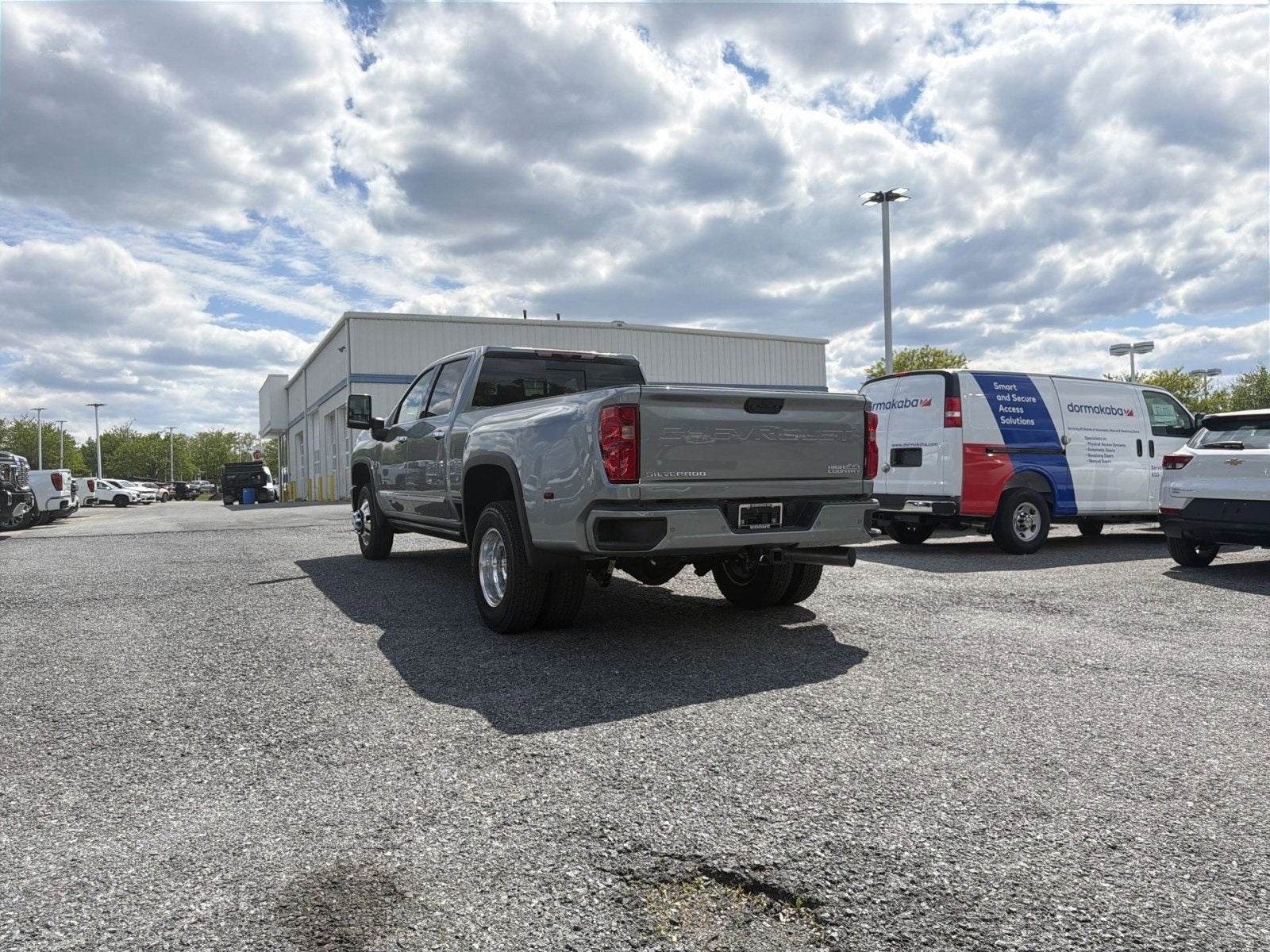 2026 Chevrolet Silverado 3500 HD High Country DRW