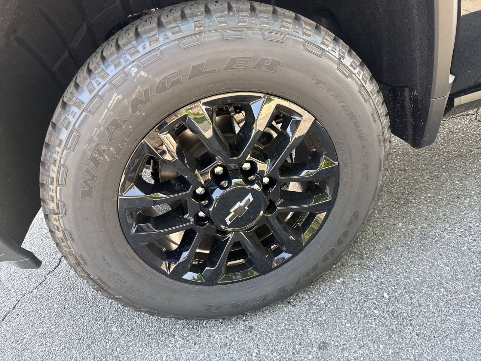 2026 Chevrolet Silverado 3500 HD High Country - Photo 6