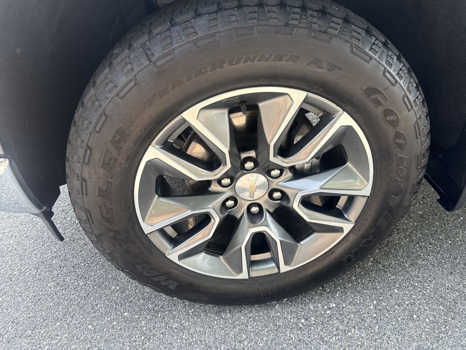 2024 Chevrolet Silverado 1500 LT (2FL)