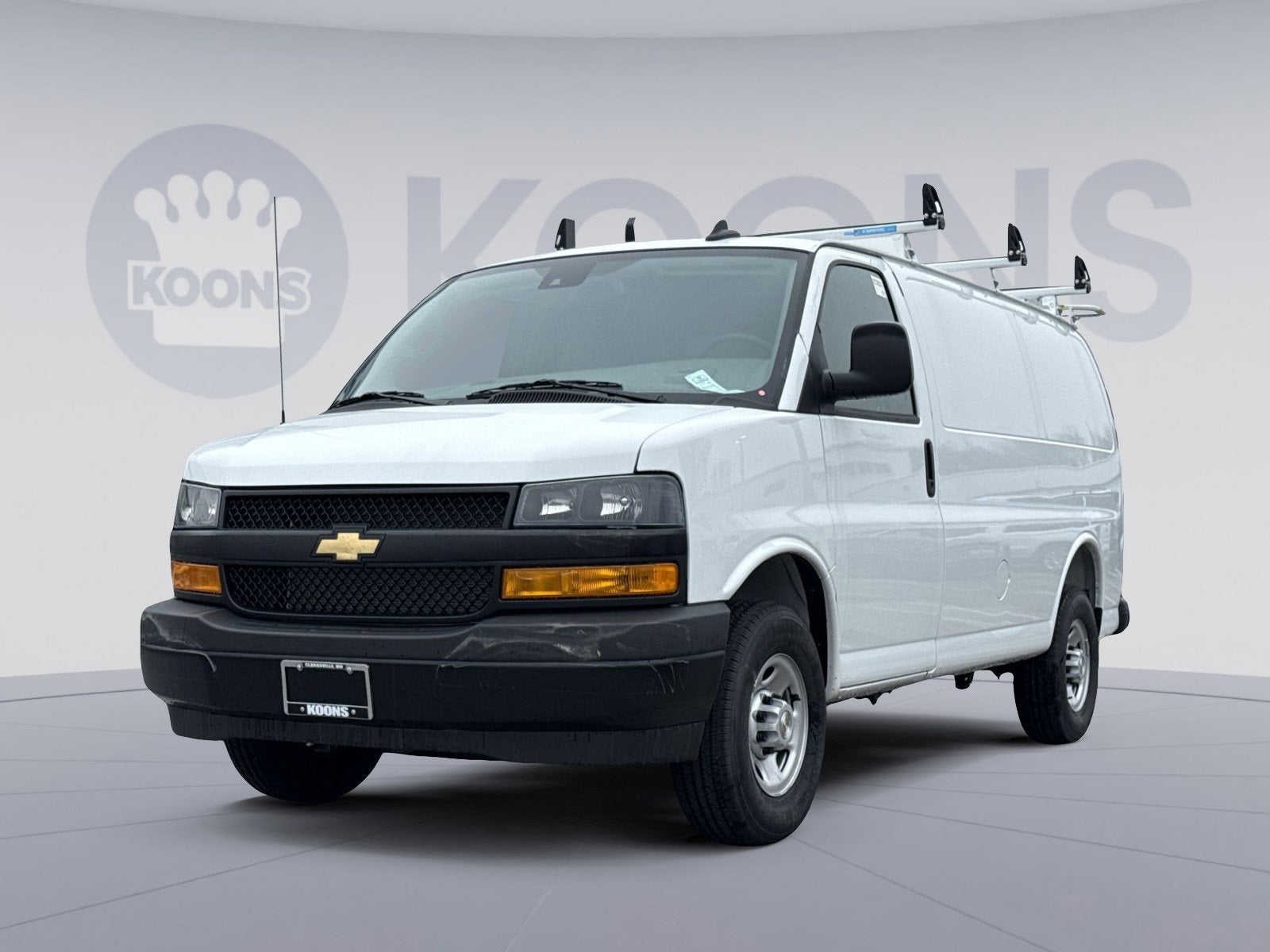 2025 Chevrolet Express Cargo WT