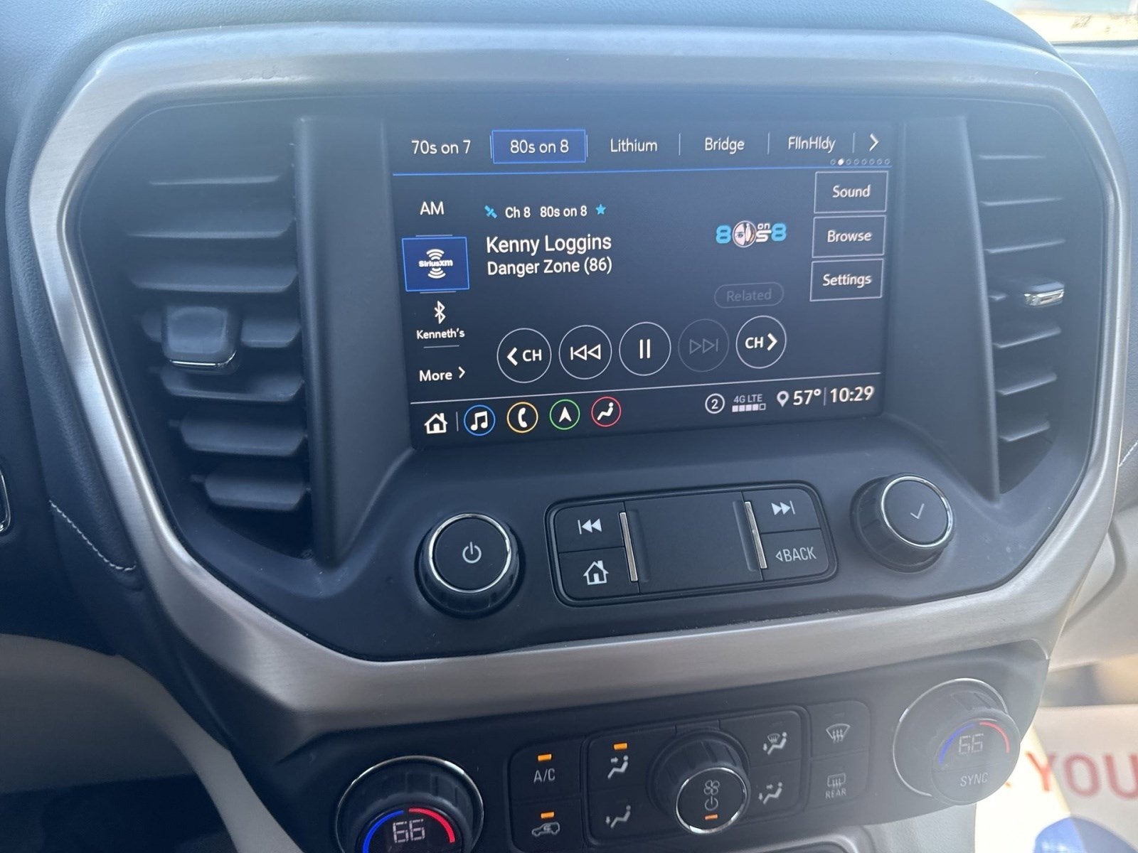 2020 GMC Acadia Denali