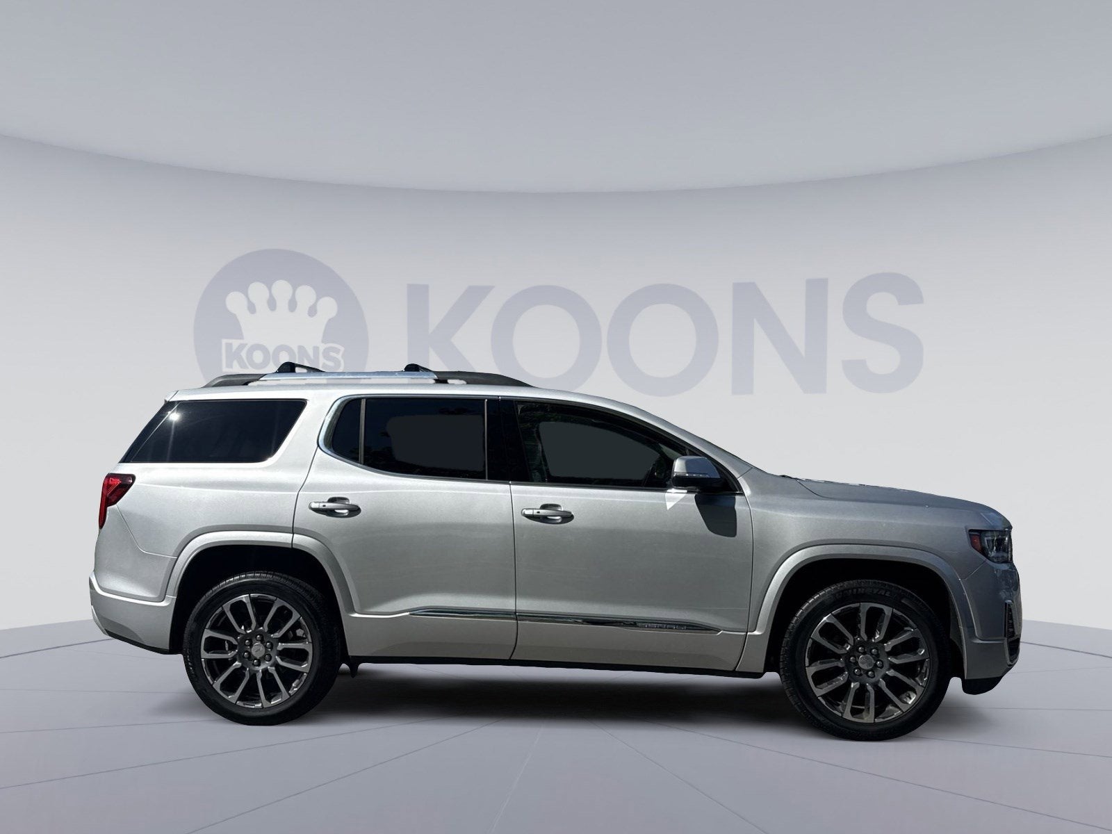 2020 GMC Acadia Denali