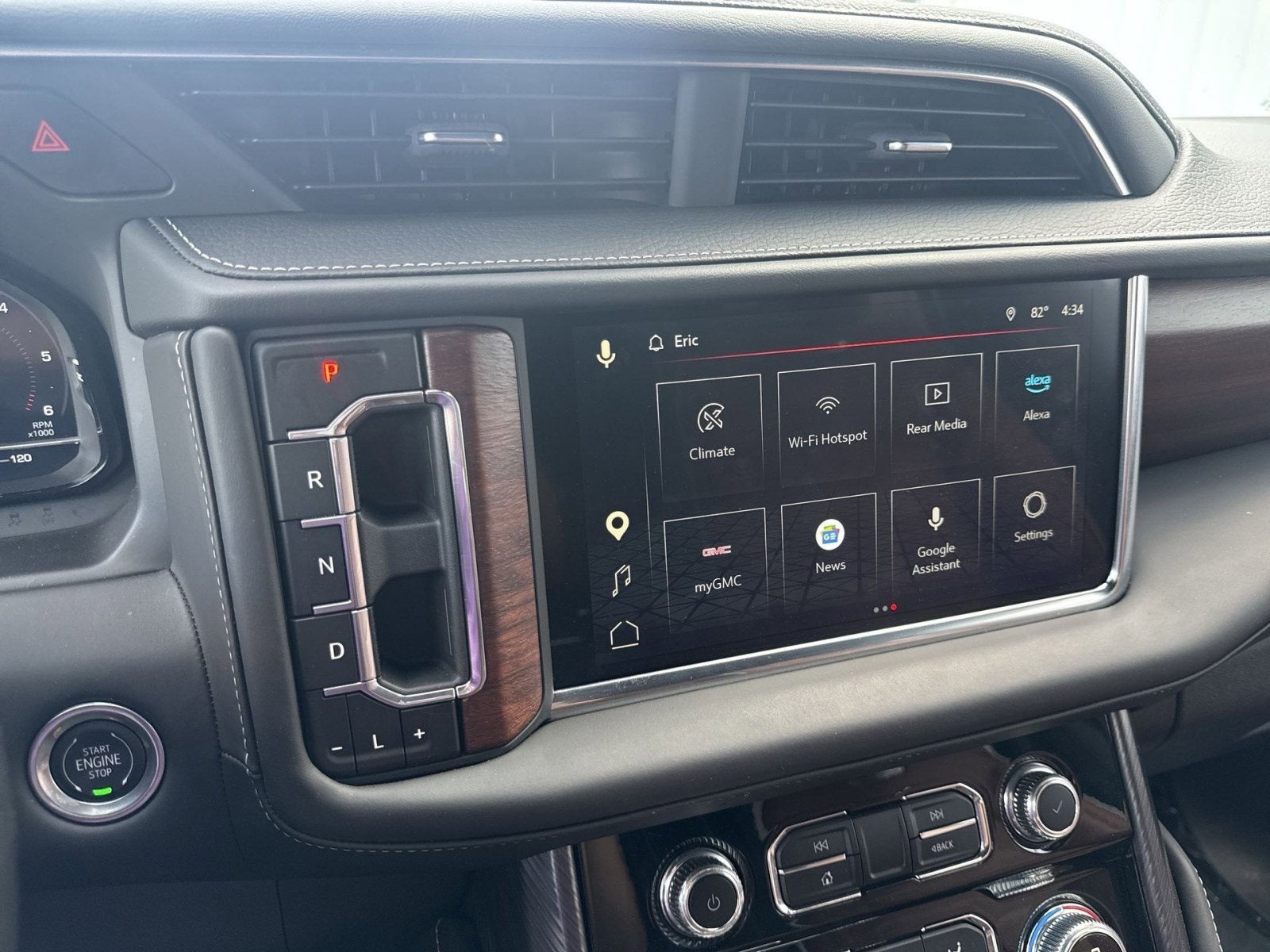 2024 GMC Yukon Denali Ultimate
