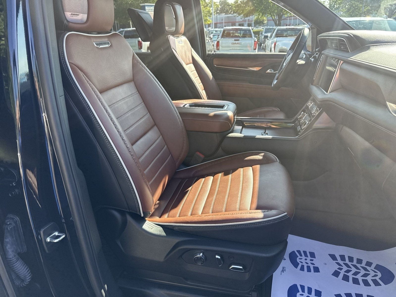 2024 GMC Yukon Denali Ultimate