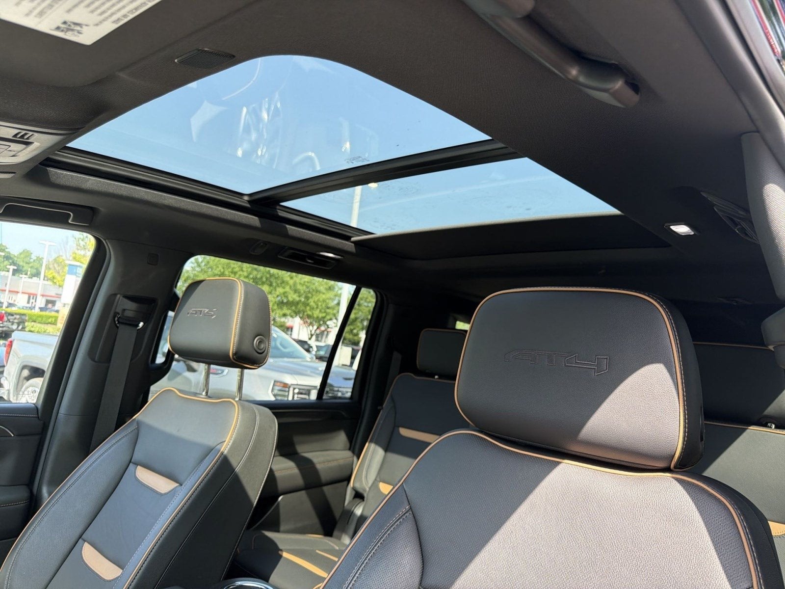 2024 GMC Yukon XL AT4