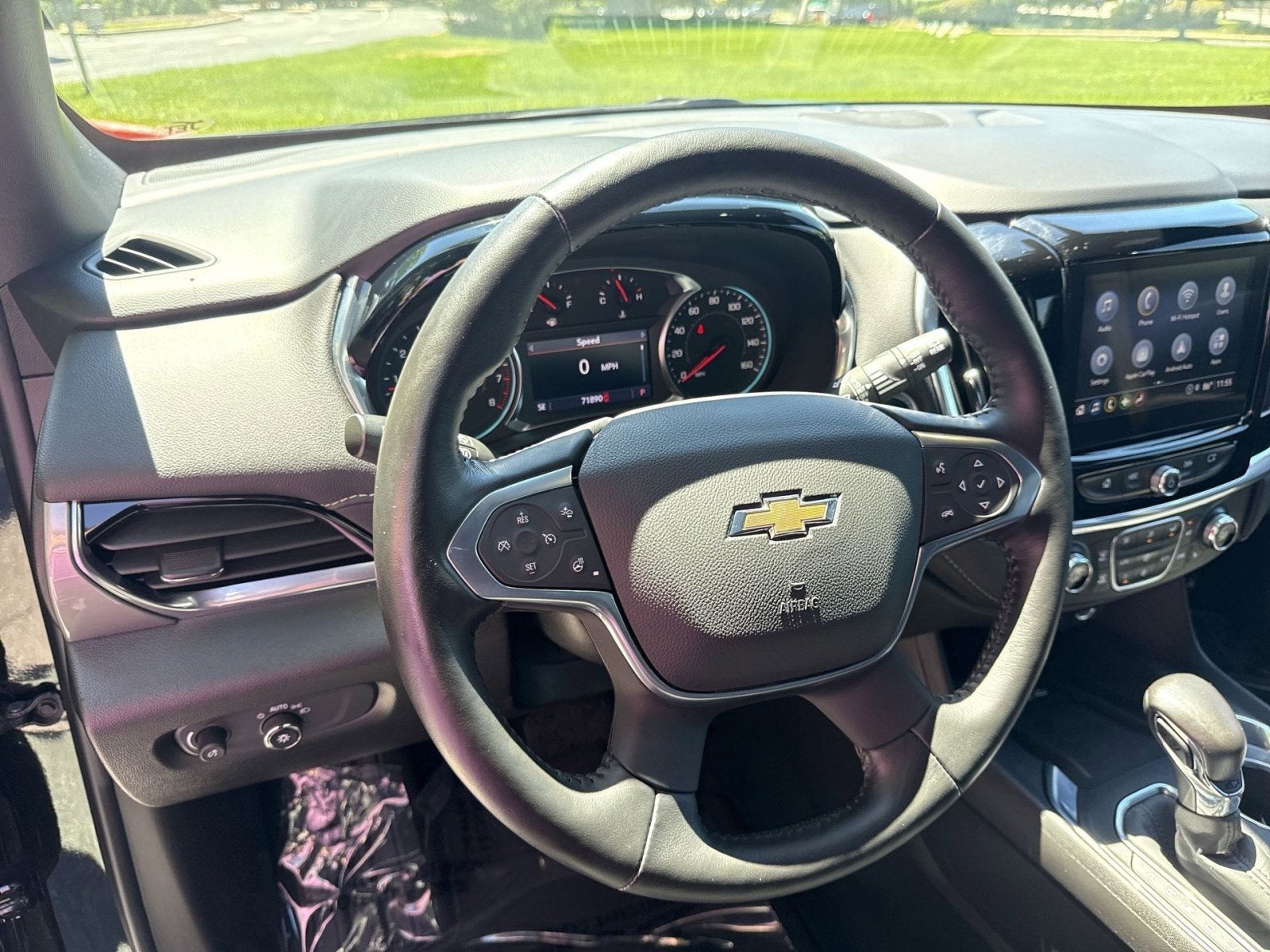 2022 Chevrolet Traverse LT Leather