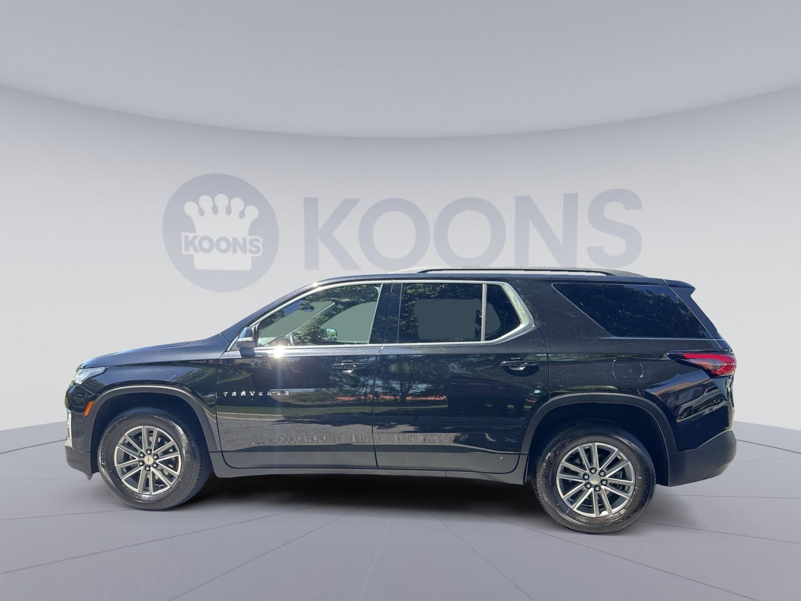 2022 Chevrolet Traverse LT Leather
