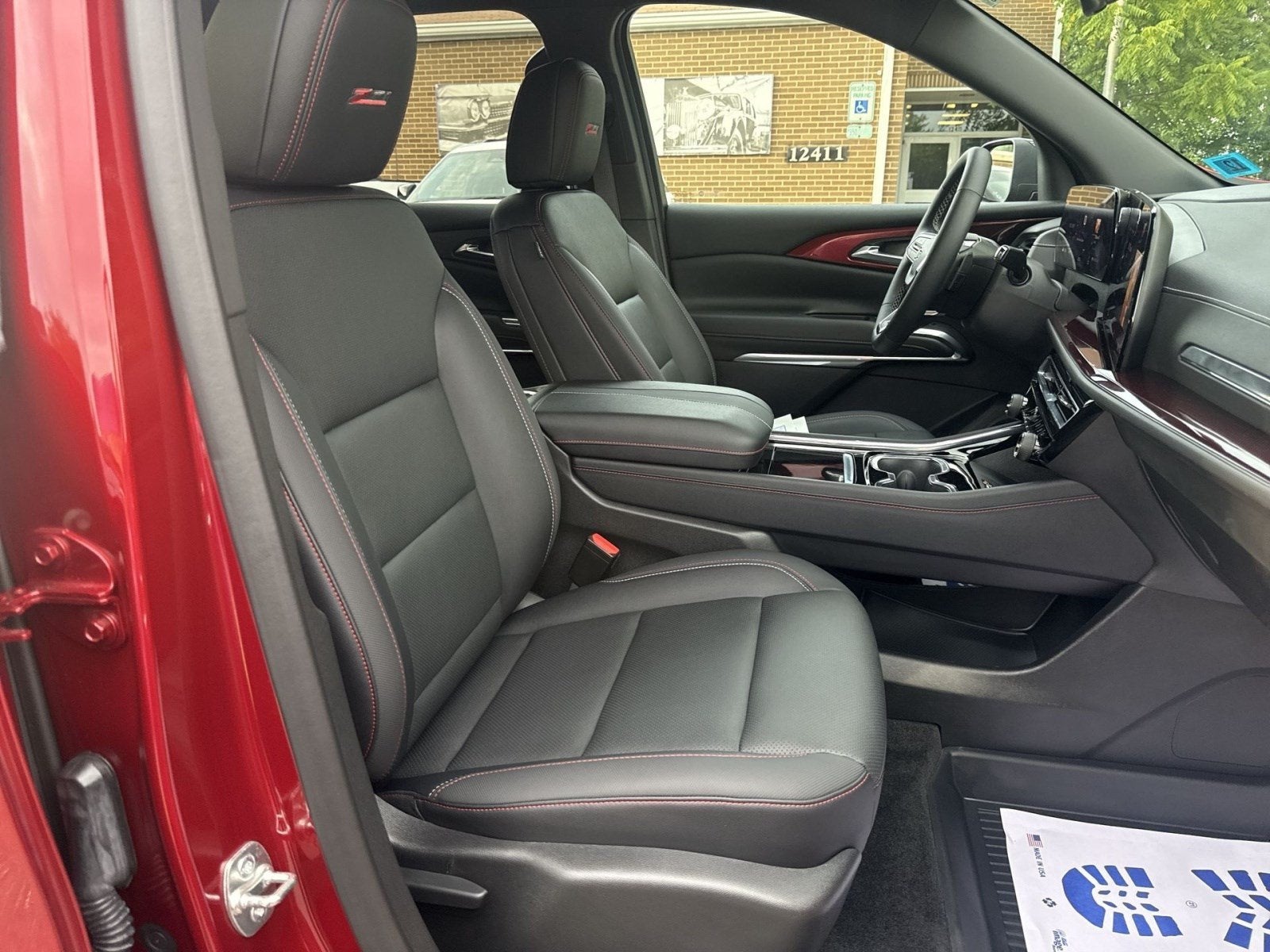 2025 Chevrolet Traverse Z71