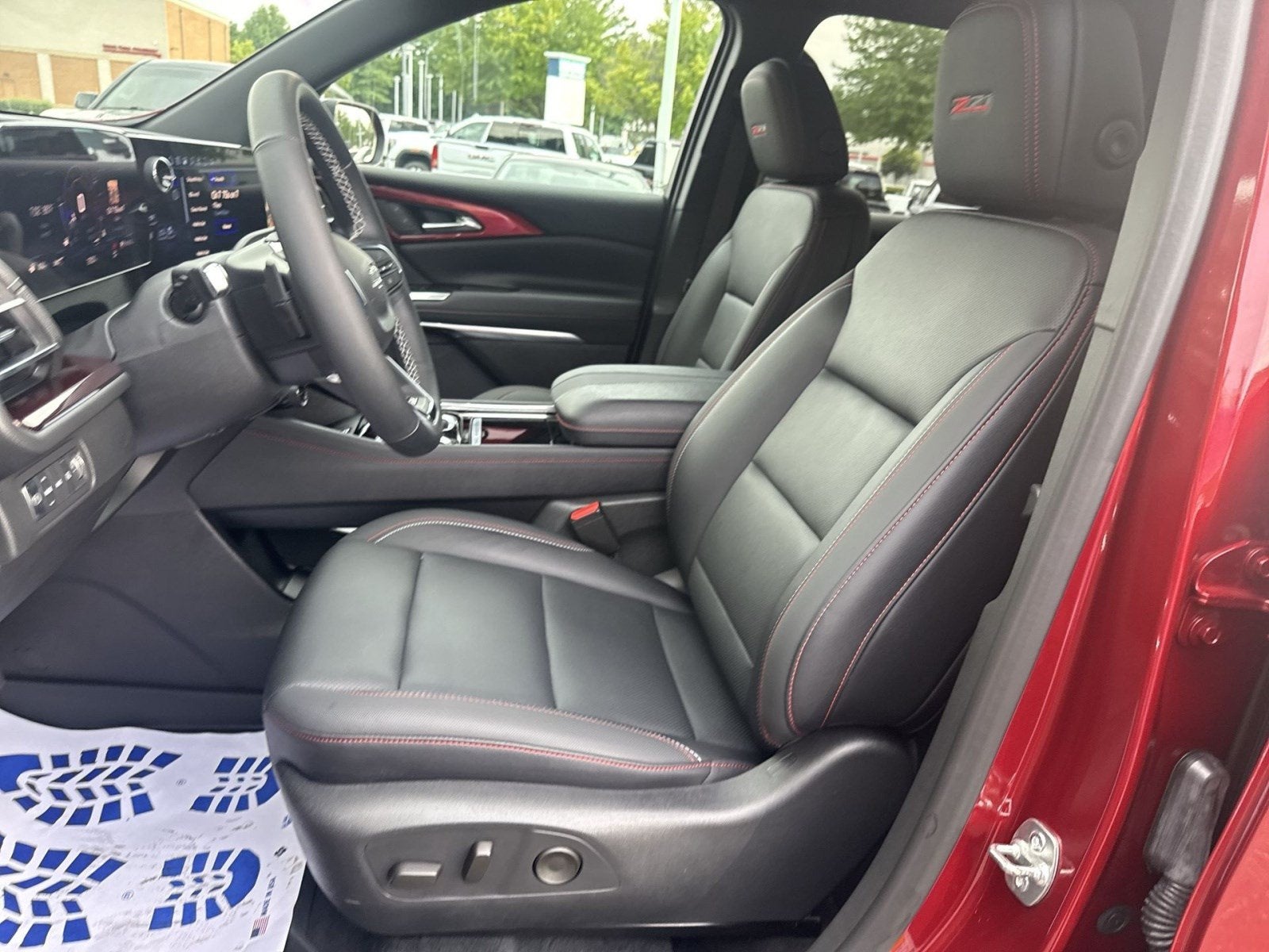 2025 Chevrolet Traverse Z71