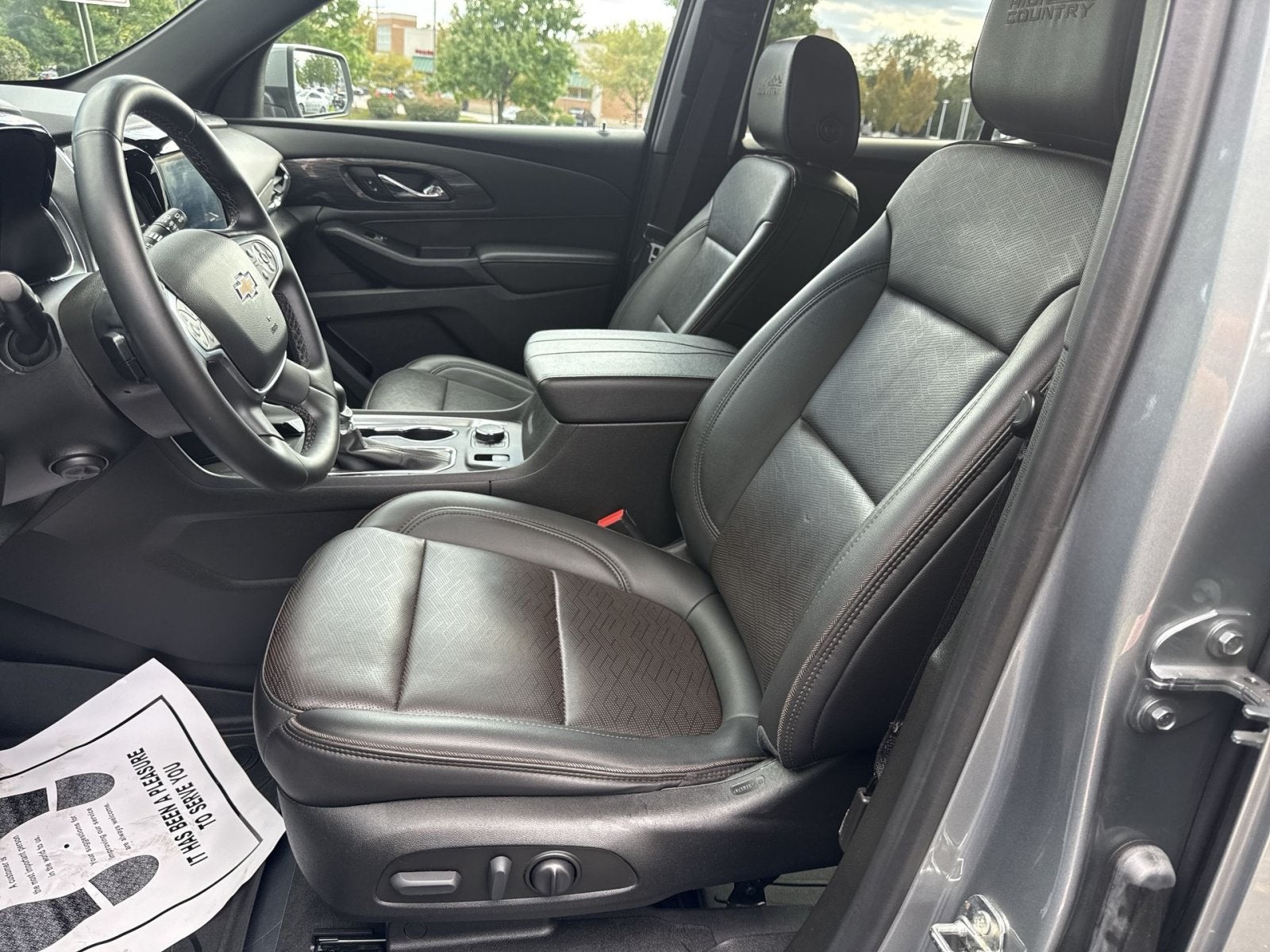 2023 Chevrolet Traverse High Country