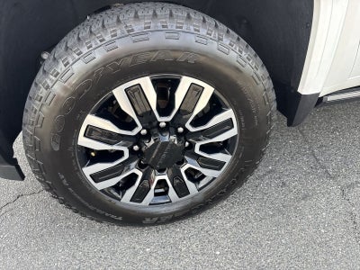 2024 GMC Sierra 3500 HD Denali Ultimate