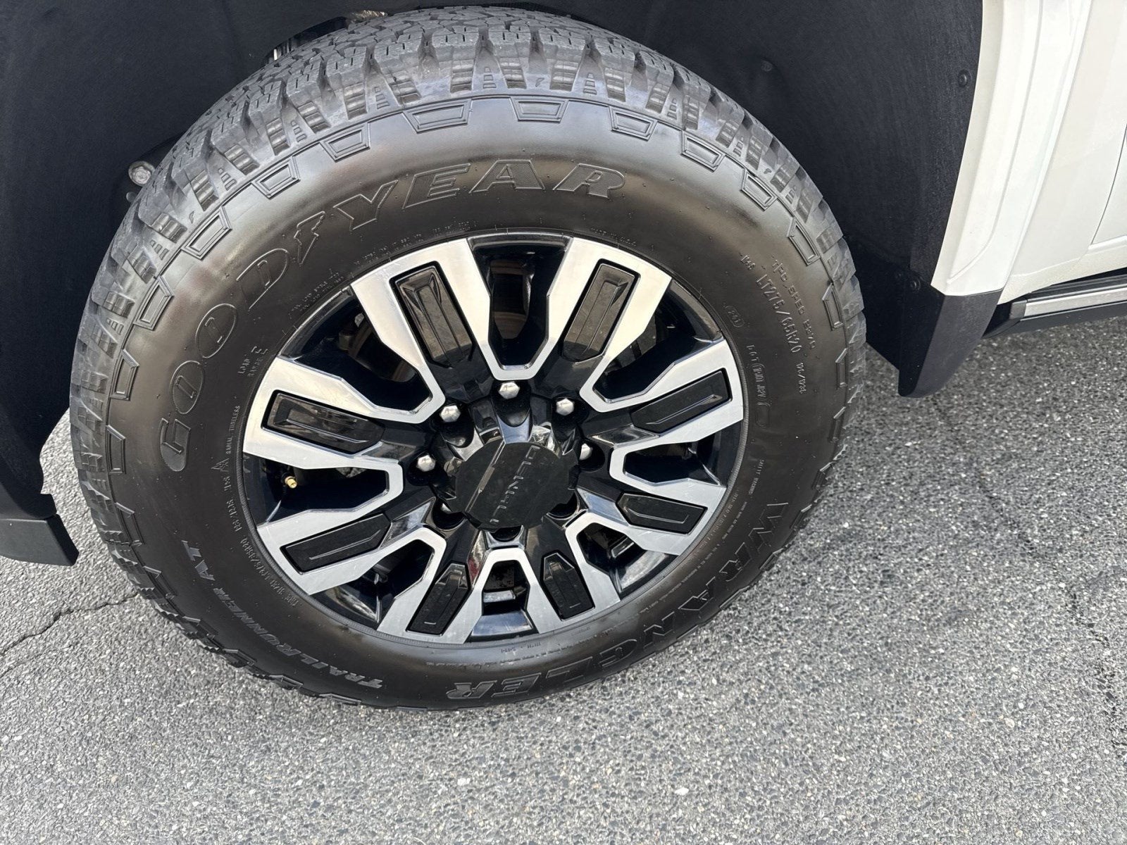 2024 GMC Sierra 3500 HD Denali Ultimate
