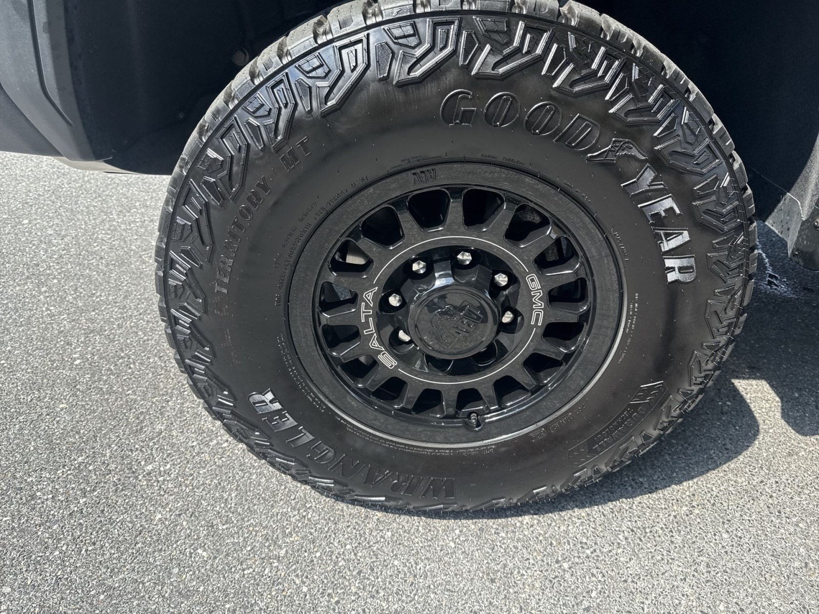 2025 GMC Sierra 2500 HD AT4X