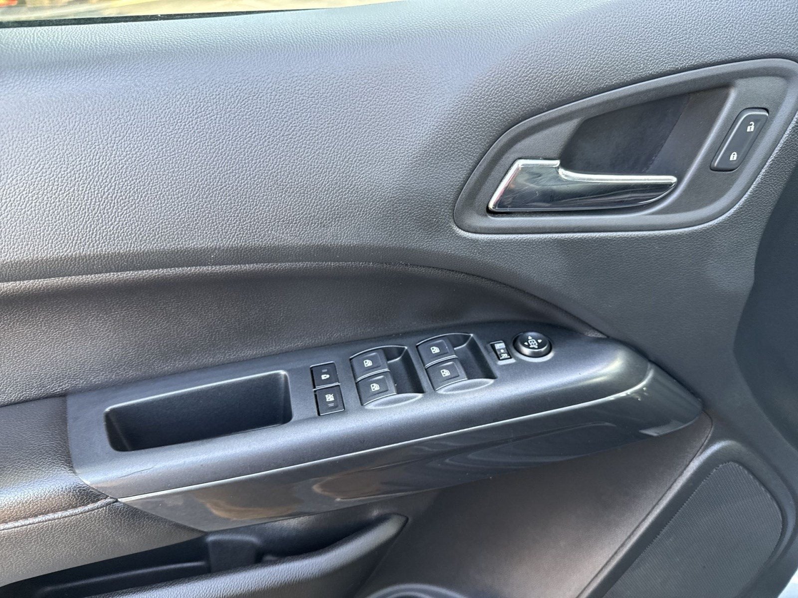 2022 GMC Canyon 4WD AT4 w/Leather