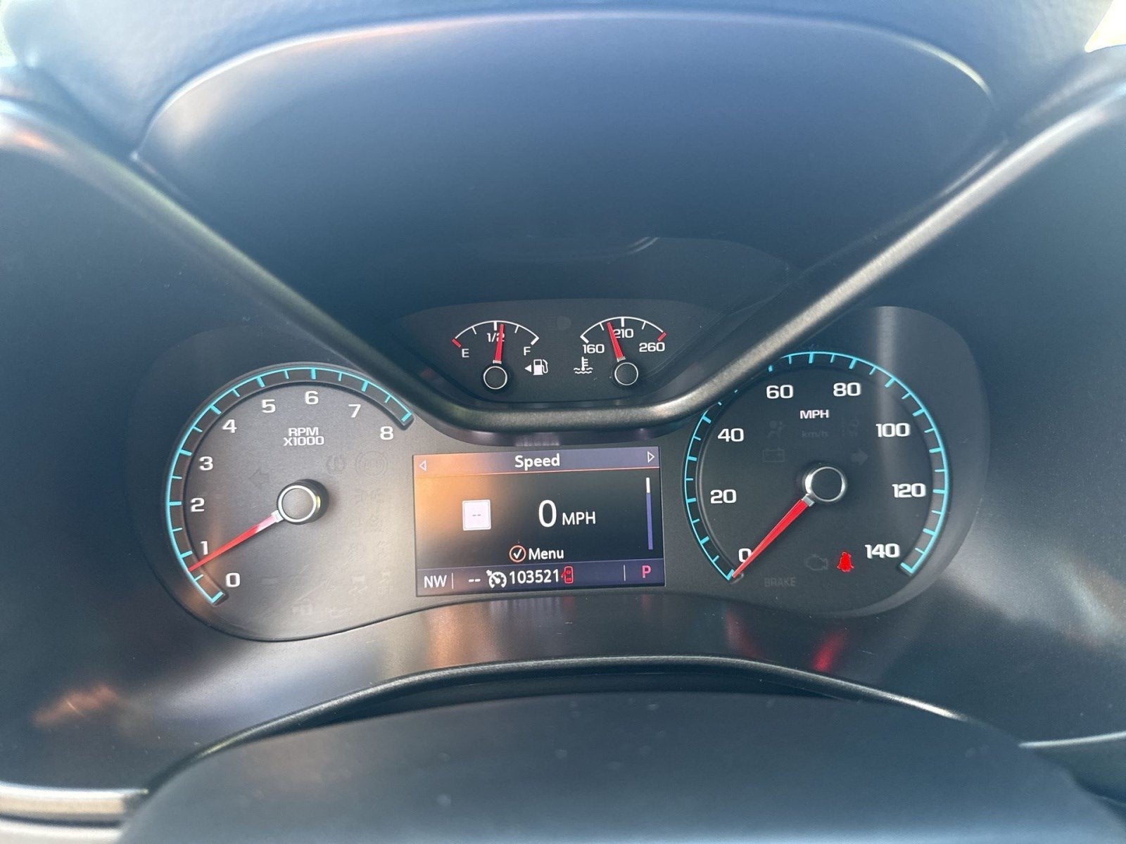 2022 GMC Canyon 4WD AT4 w/Leather