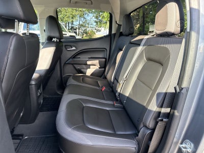 2022 GMC Canyon 4WD AT4 w/Leather