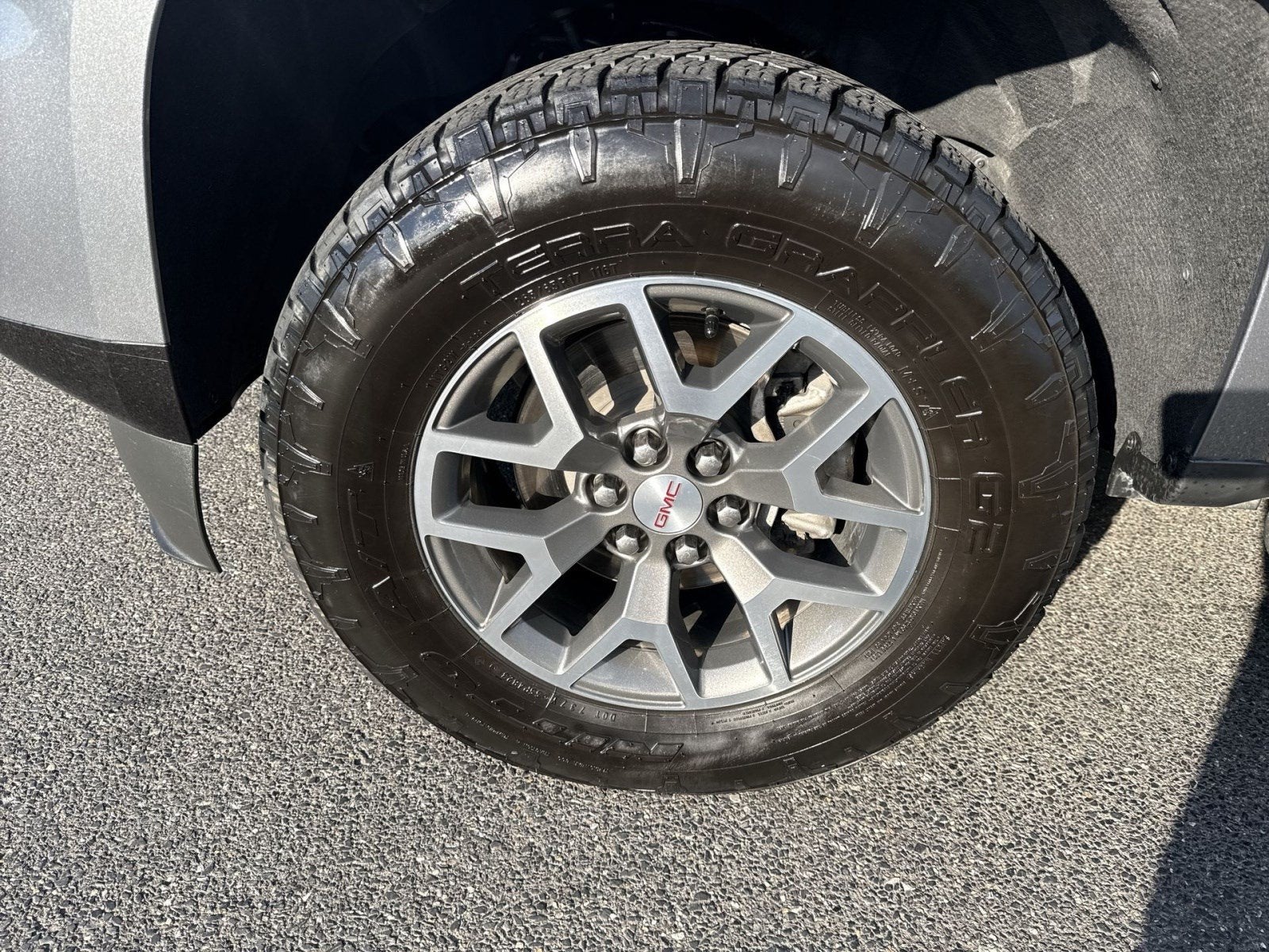2022 GMC Canyon 4WD AT4 w/Leather