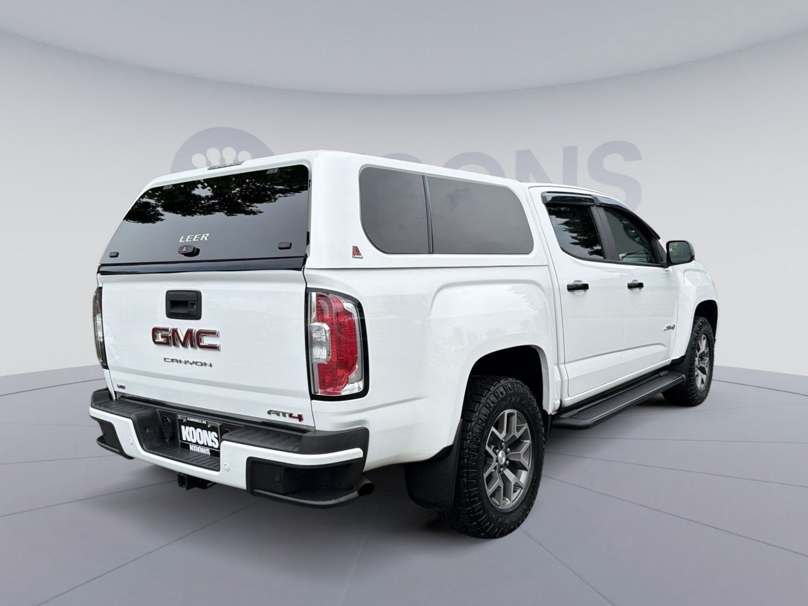 2022 GMC Canyon AT4 - Leather