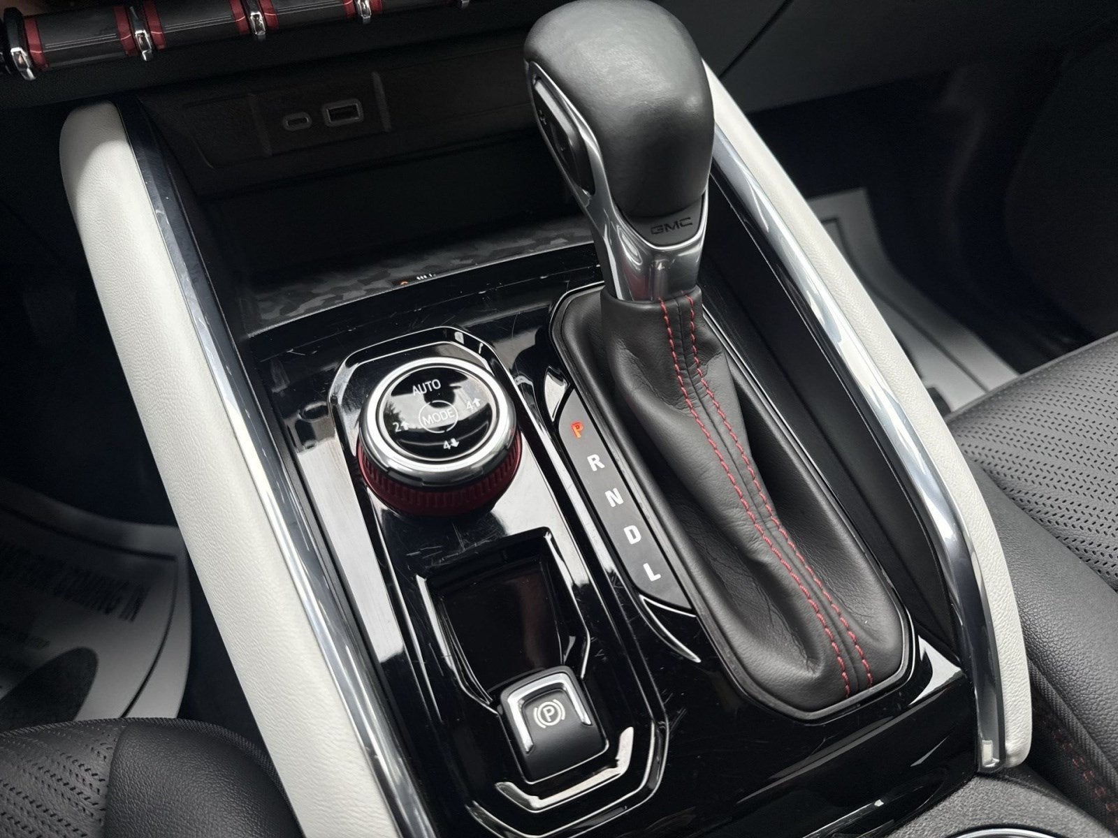 2024 GMC Canyon AT4X