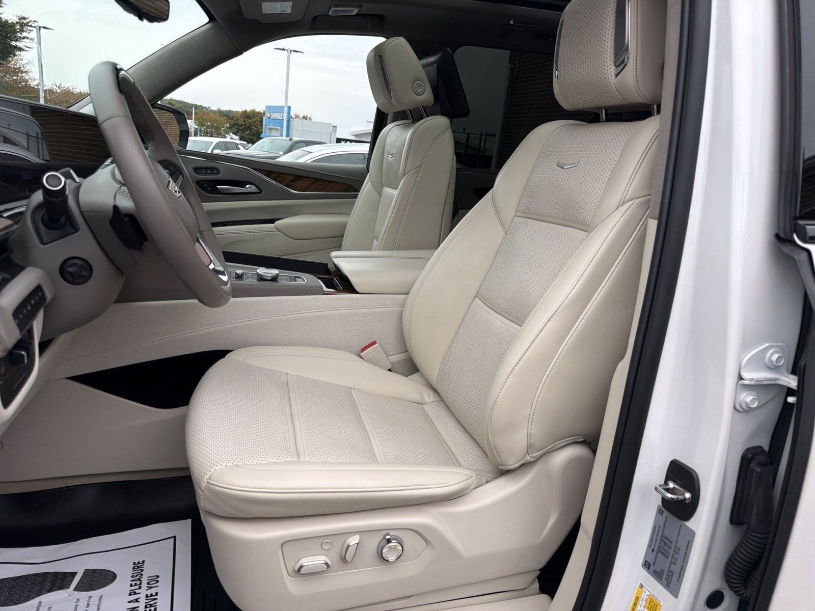 2024 Cadillac Escalade ESV Sport Platinum