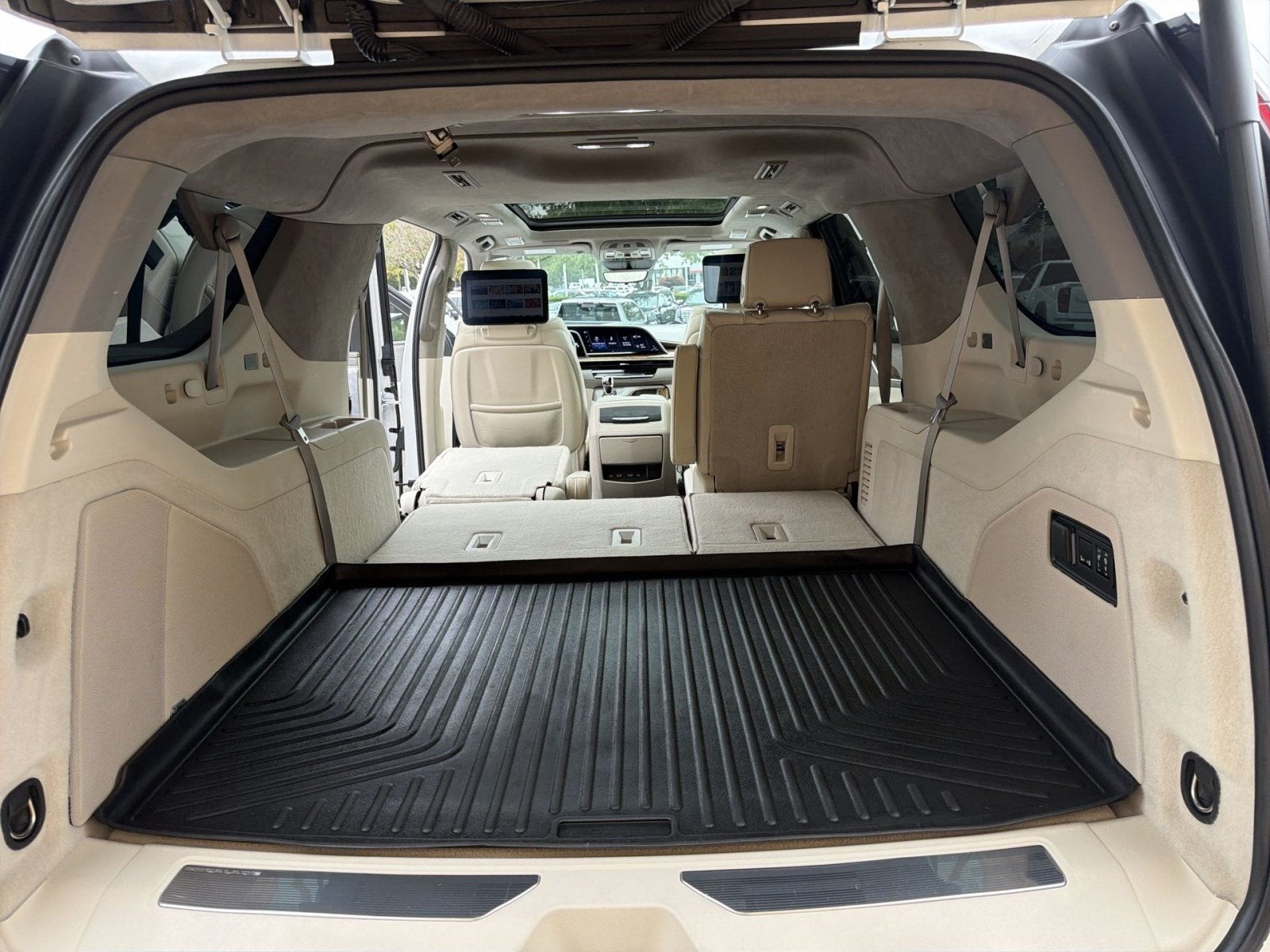 2024 Cadillac Escalade ESV Sport Platinum
