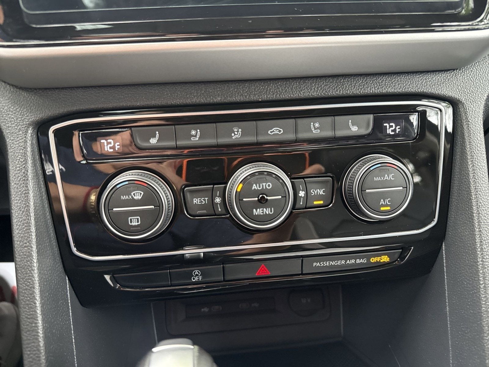 2023 Volkswagen Atlas 3.6L V6 SEL Premium R-Line