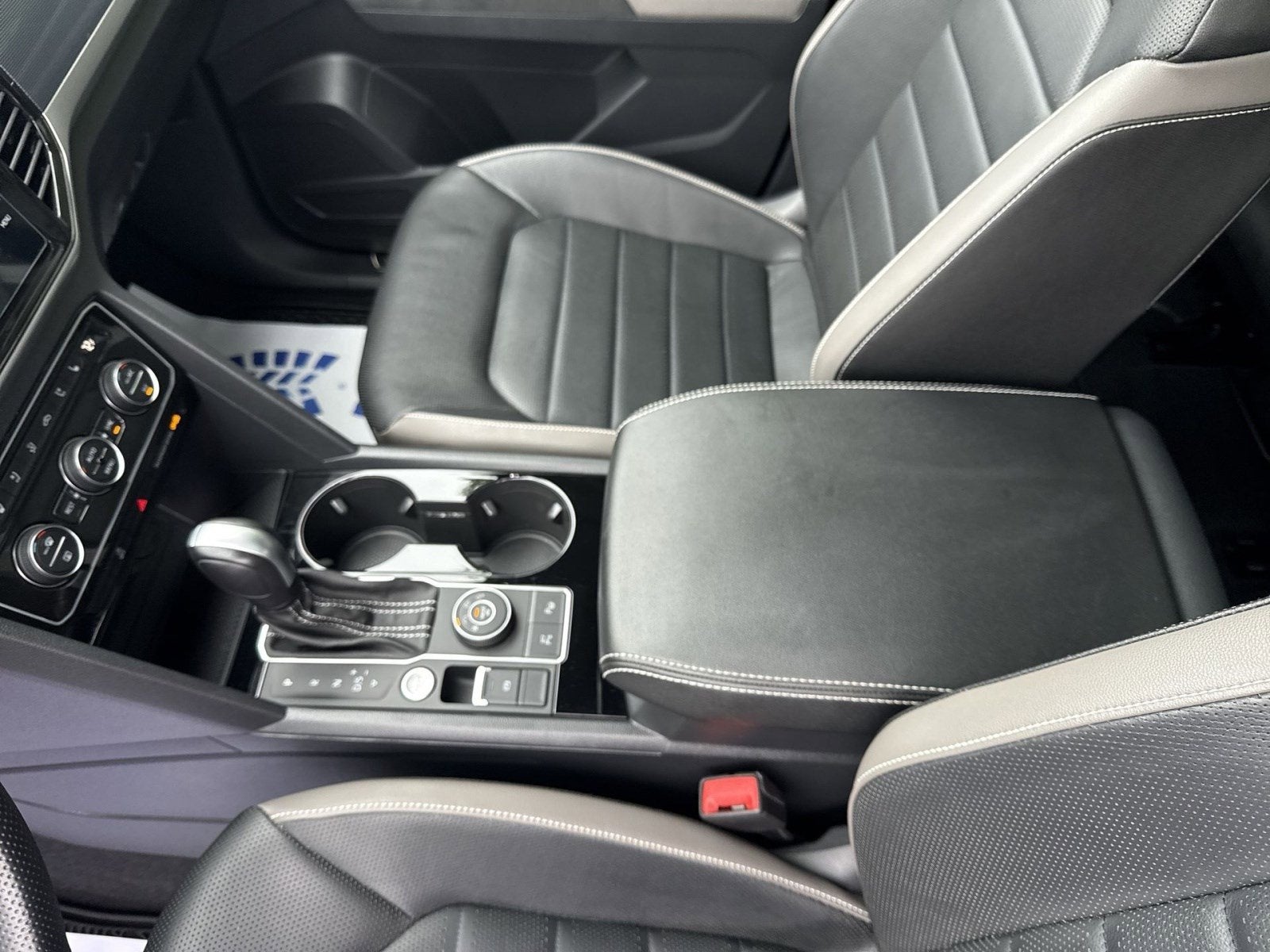 2023 Volkswagen Atlas 3.6L V6 SEL Premium R-Line
