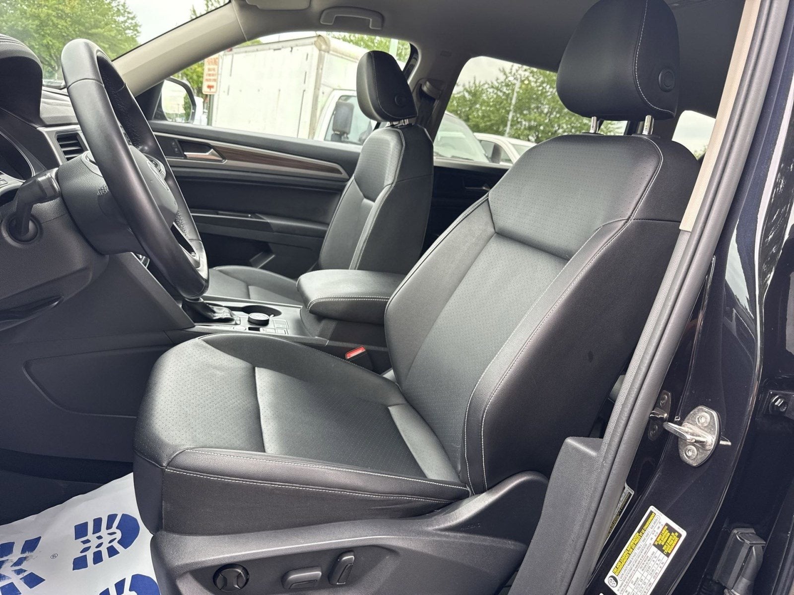 2021 Volkswagen Atlas 3.6L V6 SE w/Technology