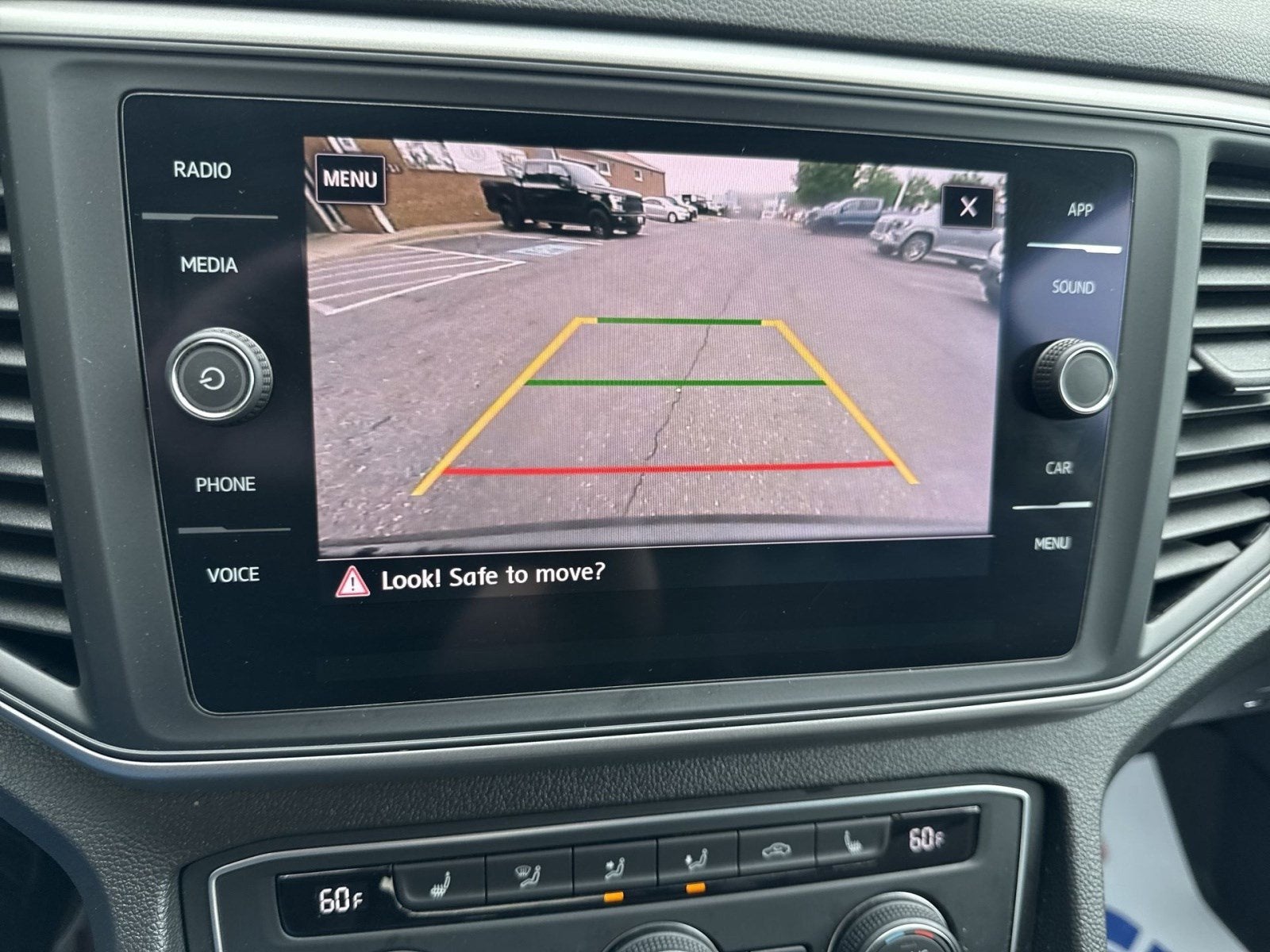 2021 Volkswagen Atlas 3.6L V6 SE w/Technology