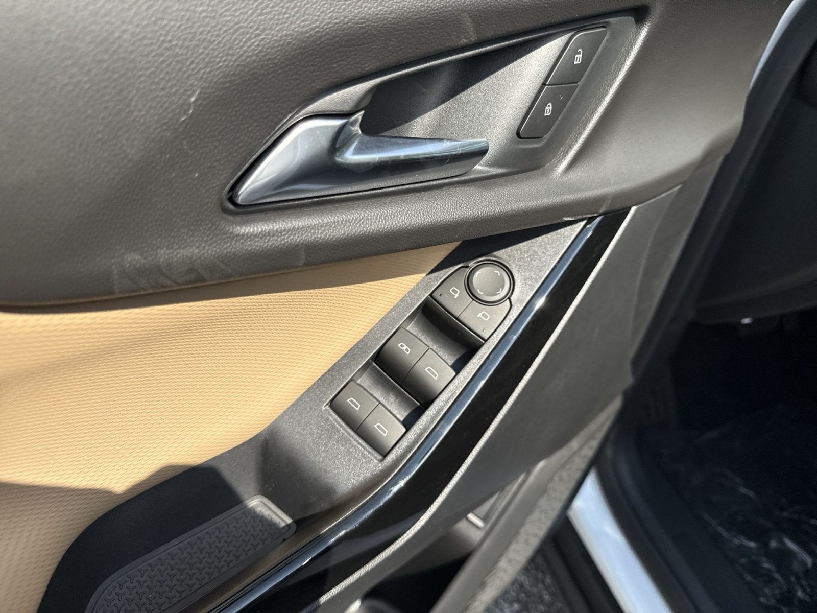 2027 Chevrolet Equinox ACTIV - Photo 9